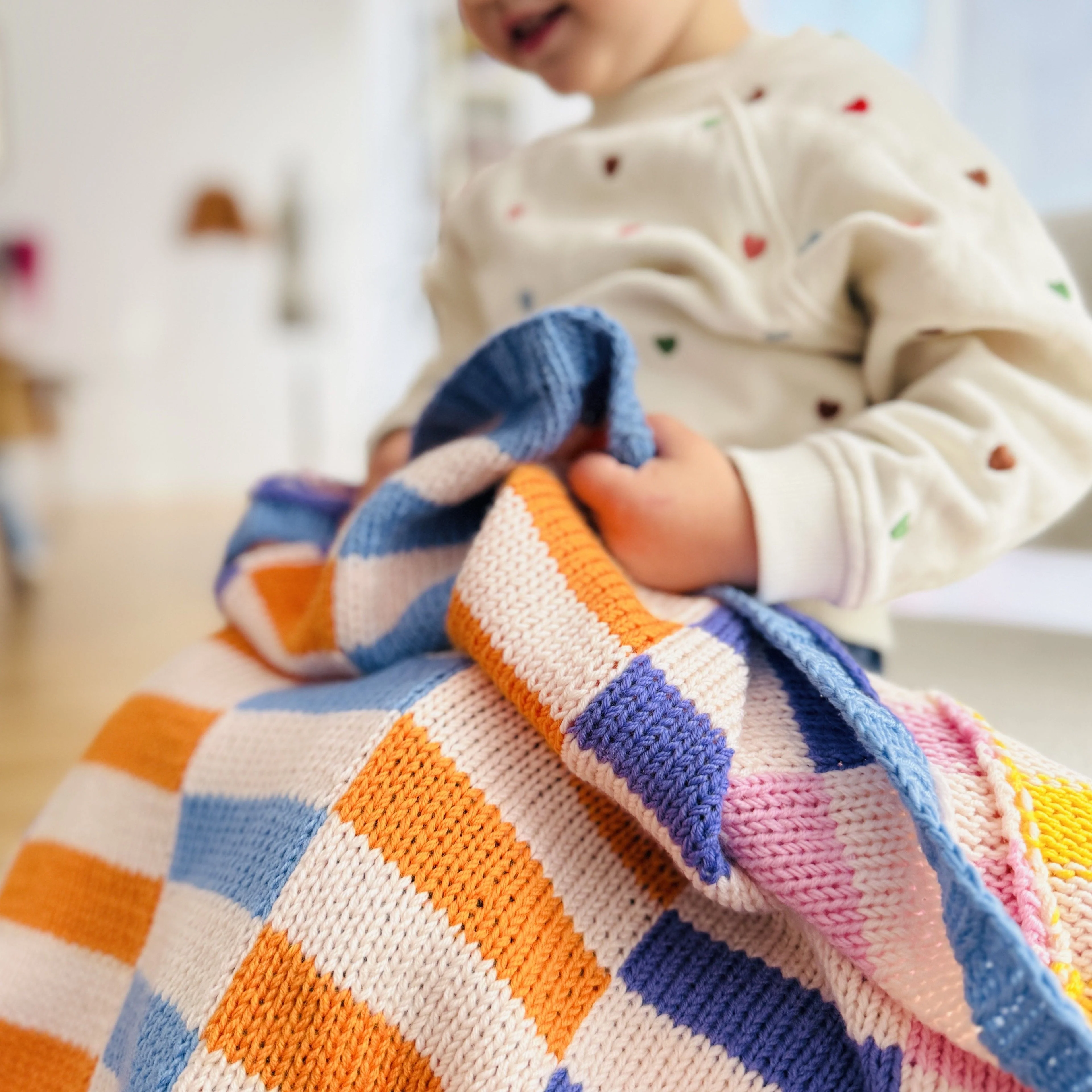 Hilma - Baby Blanket - Knit Kit - Image 2