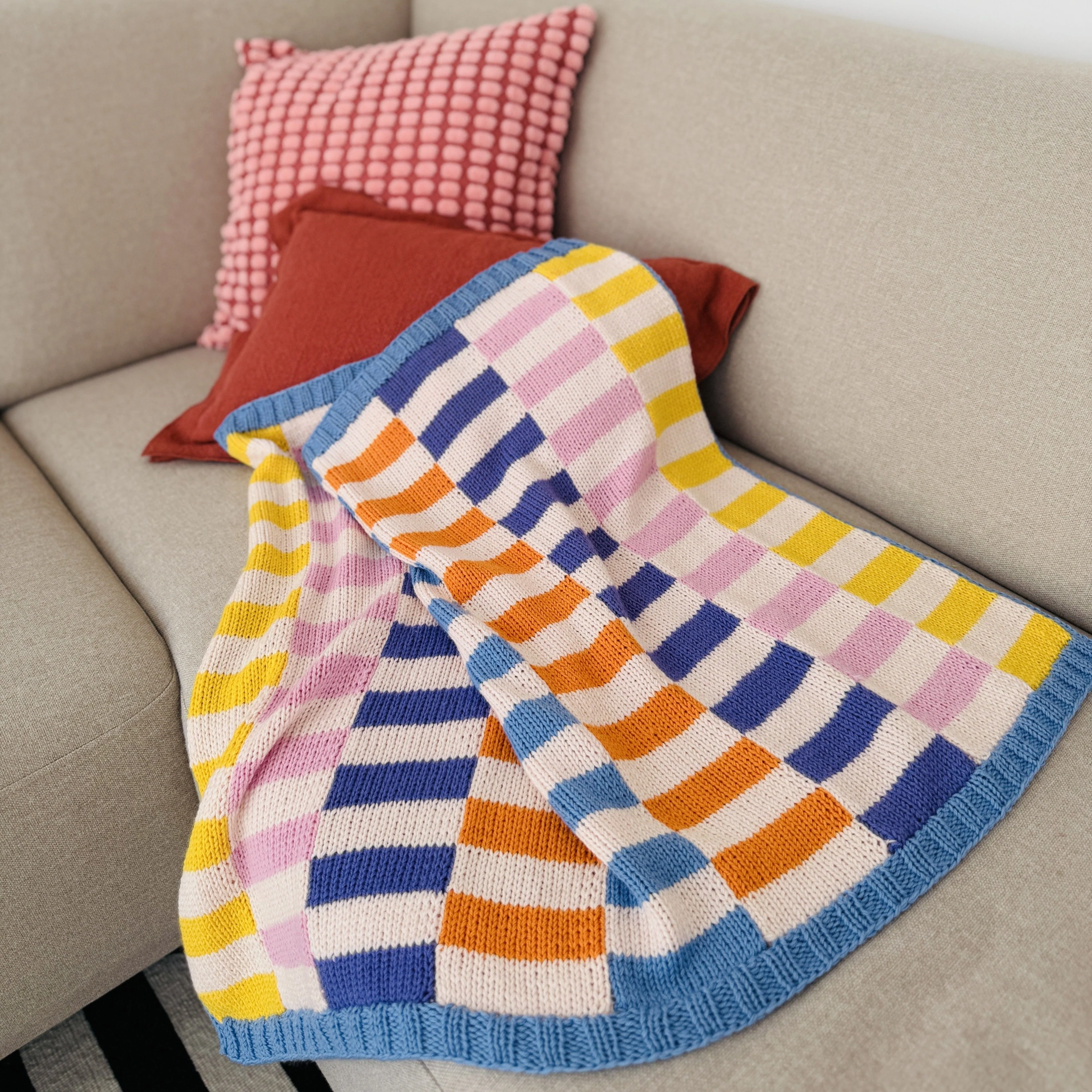 Hilma - Baby Blanket - Knit Kit - Image 5