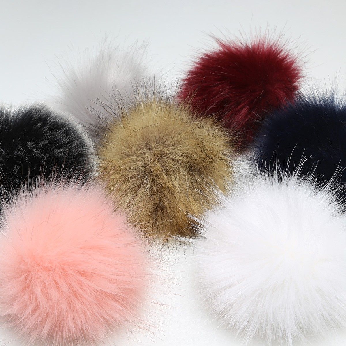 Pom Pom - Natural - Image 4