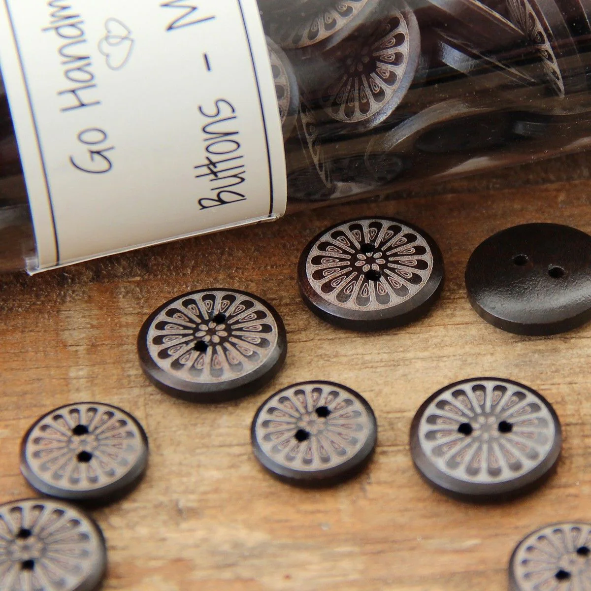 Wooden Marguerit Buttons - Image 2