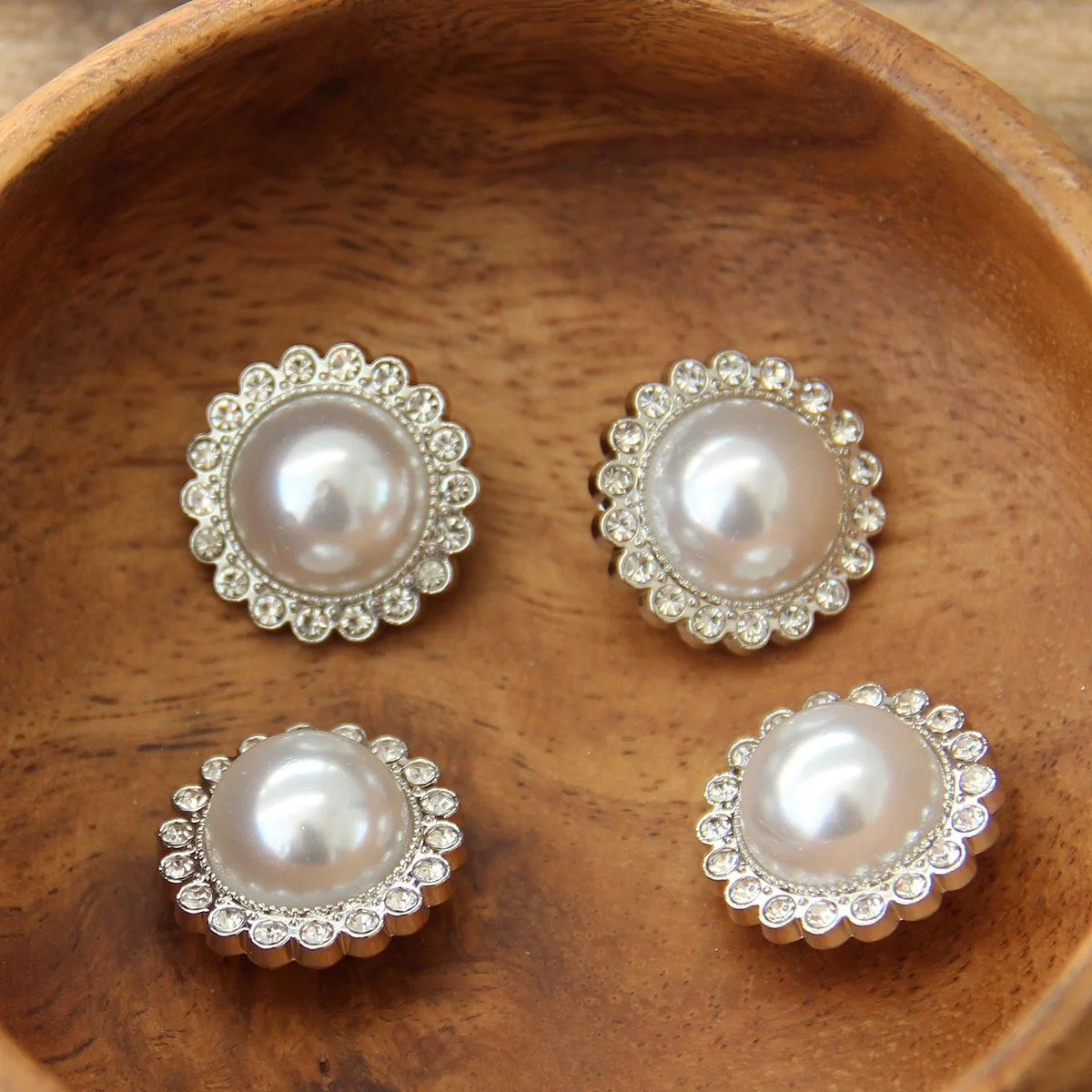 Pearl Buttons with stone - 21 mm - 4 pcs - Image 5