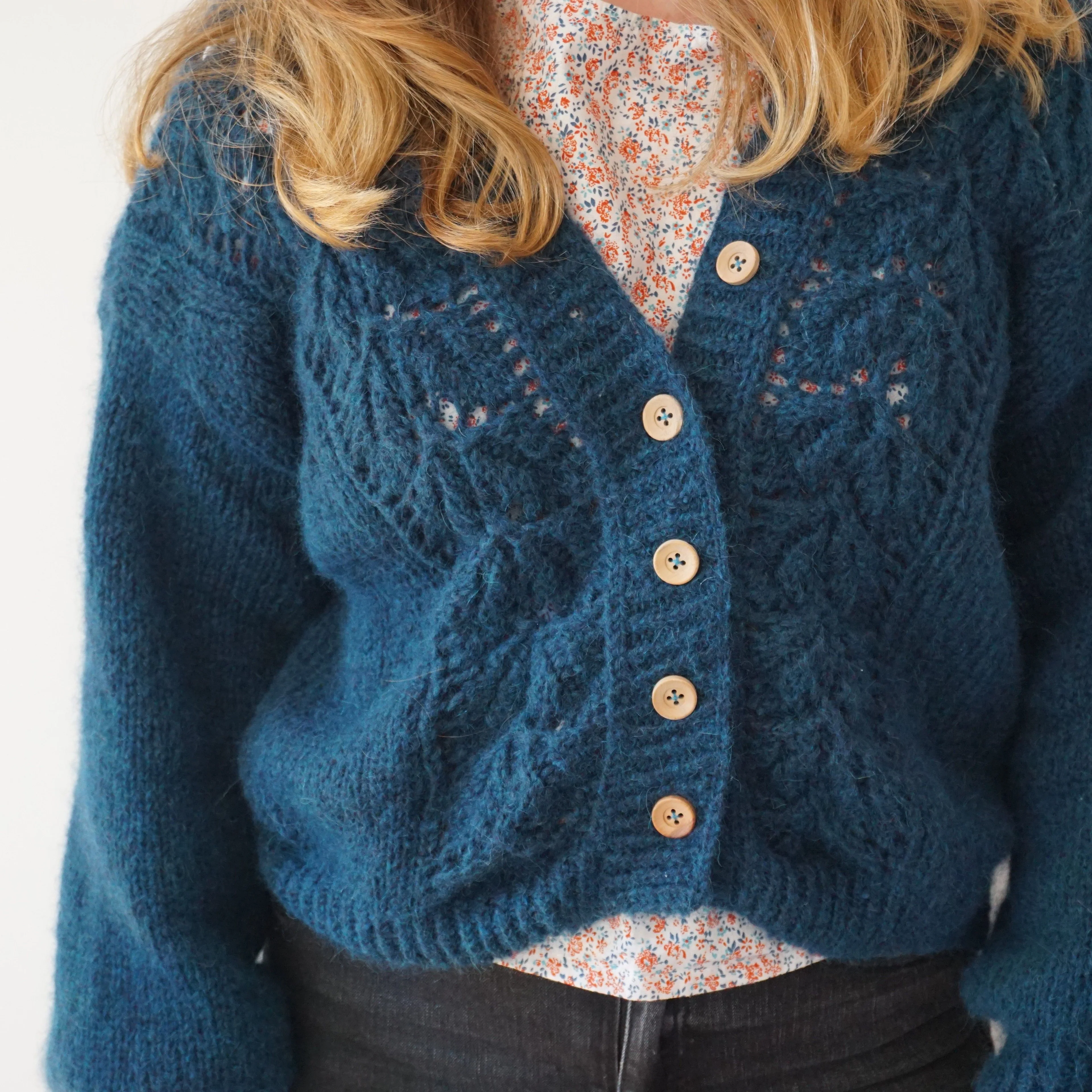 Marguerite - Cardigan - Image 4