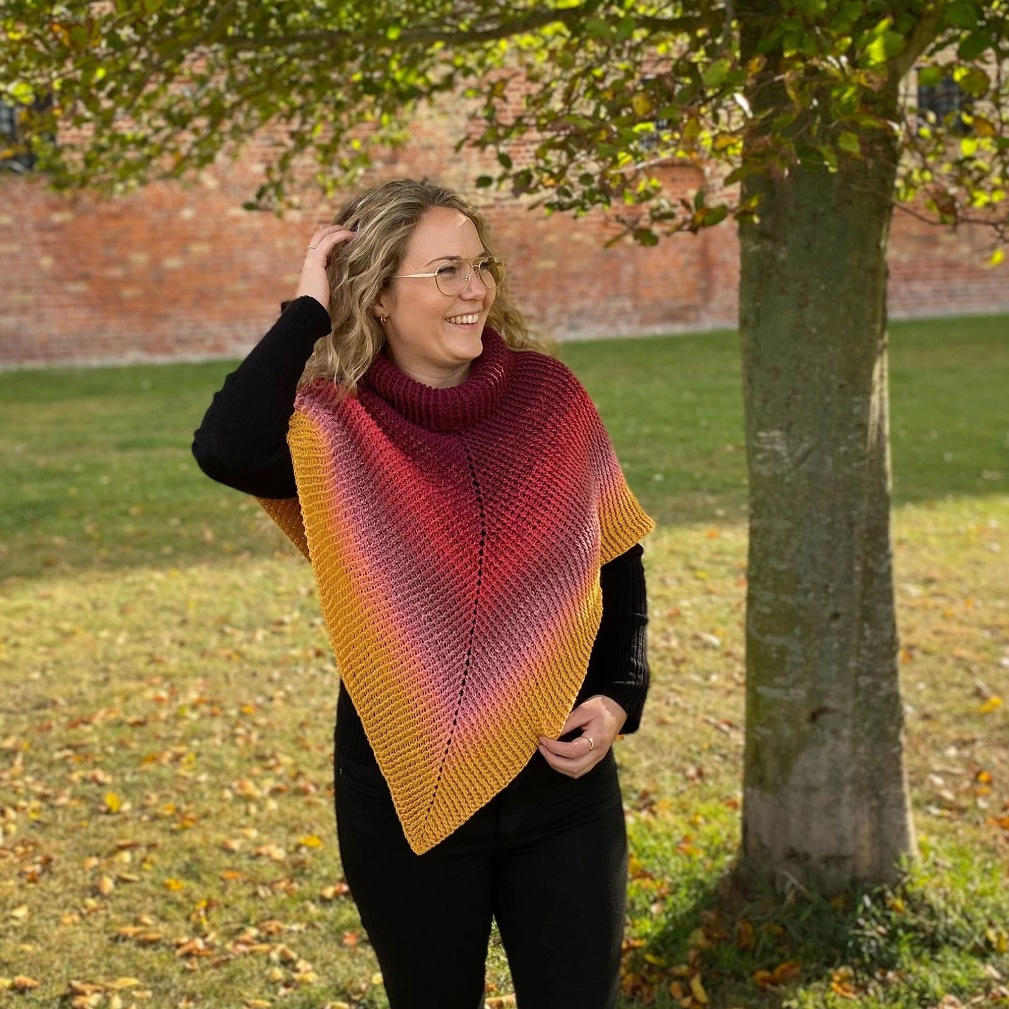 In-Lines - Poncho - Image 3