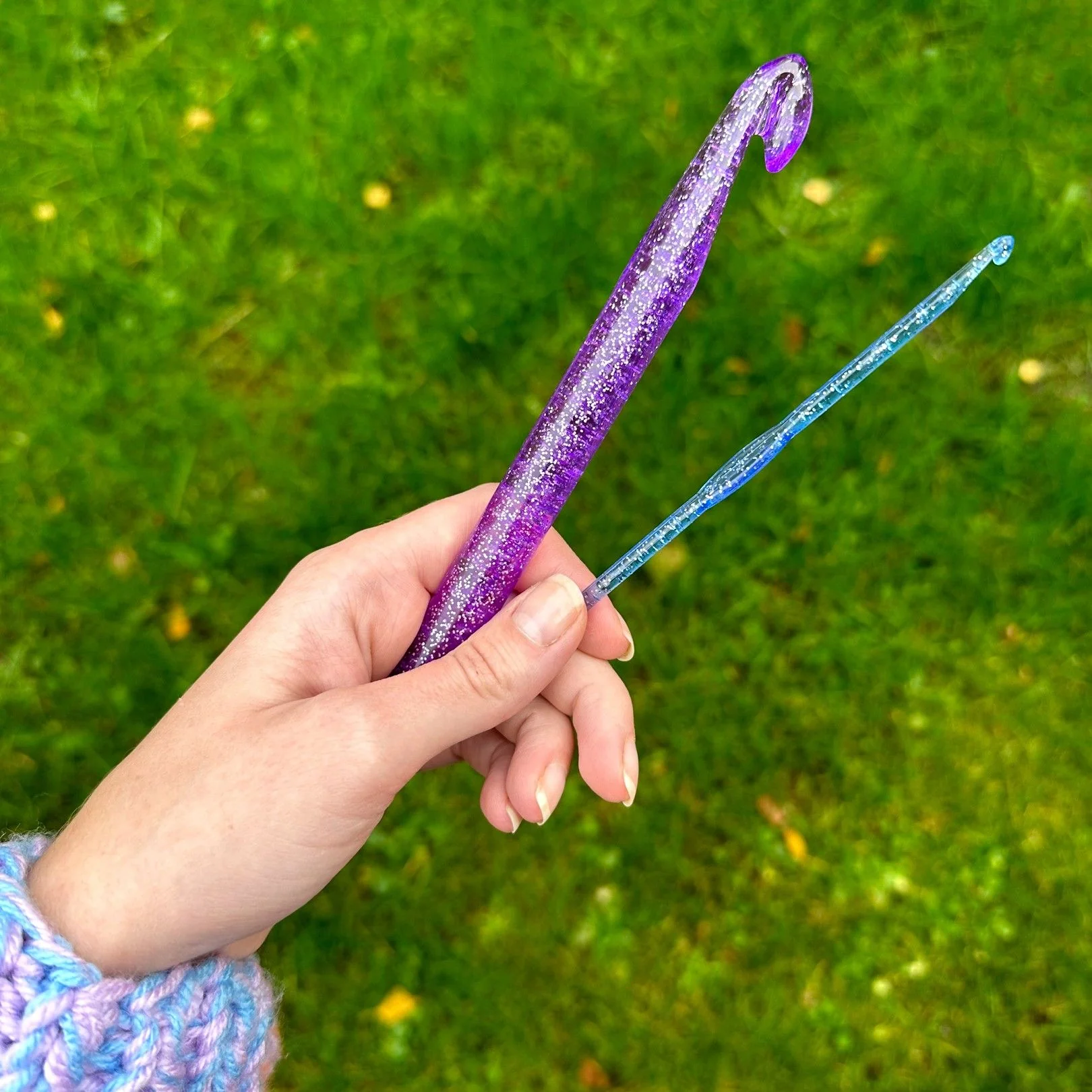 Glitter Crochet Hook - Image 10