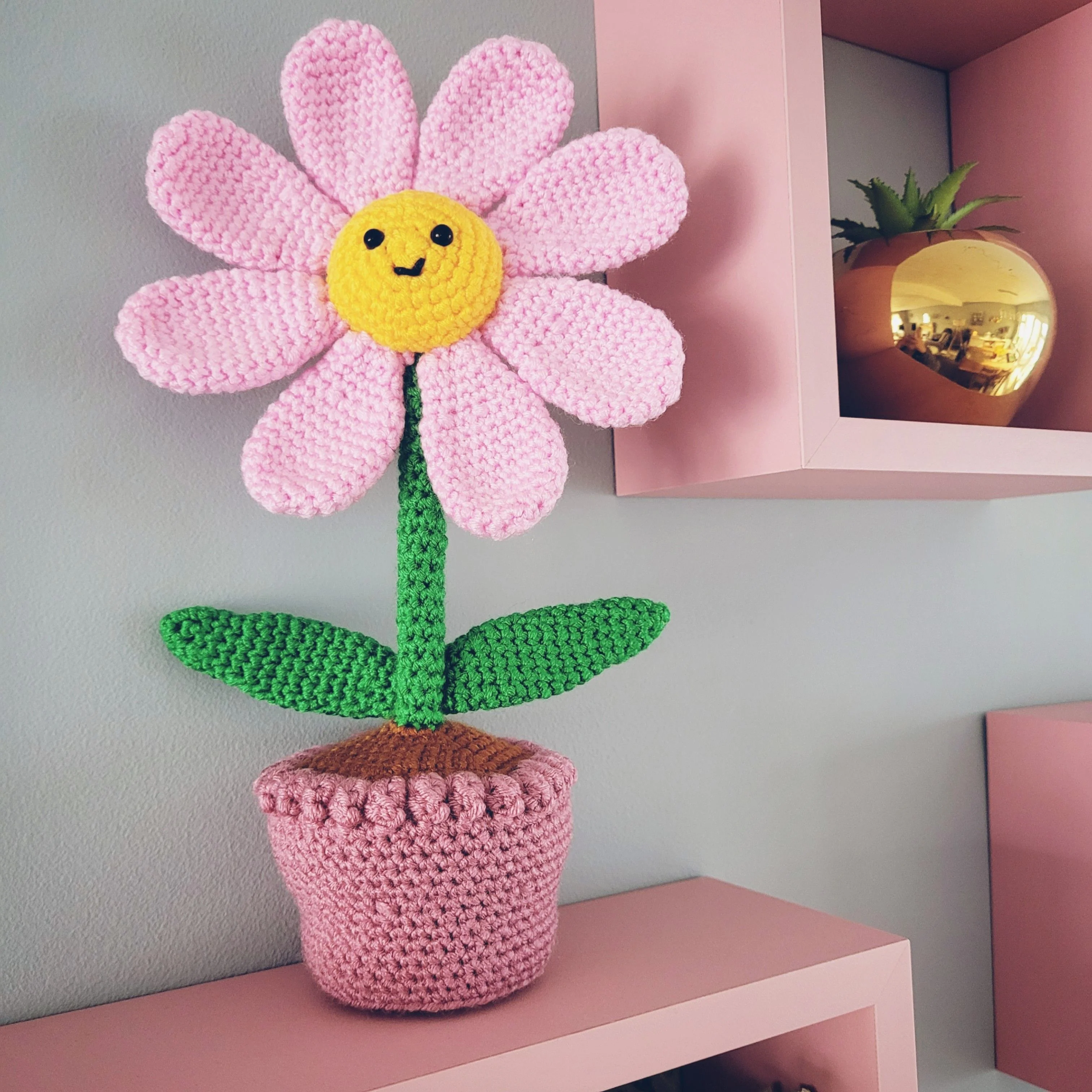Flora The Flowerpot - Image 3