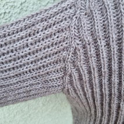 Taylor - Sweater - Image 4