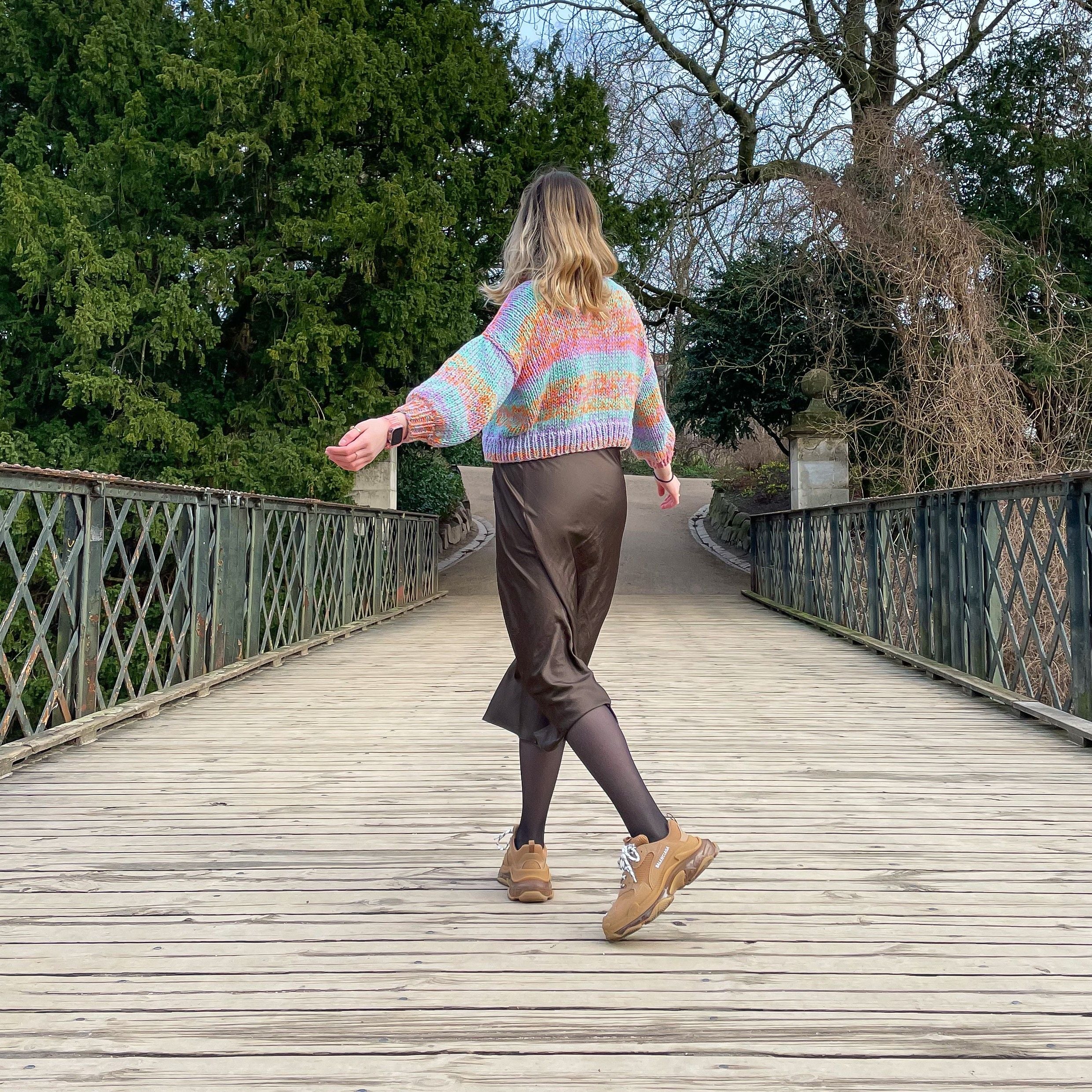 Bubblegum - Sweater - Image 4