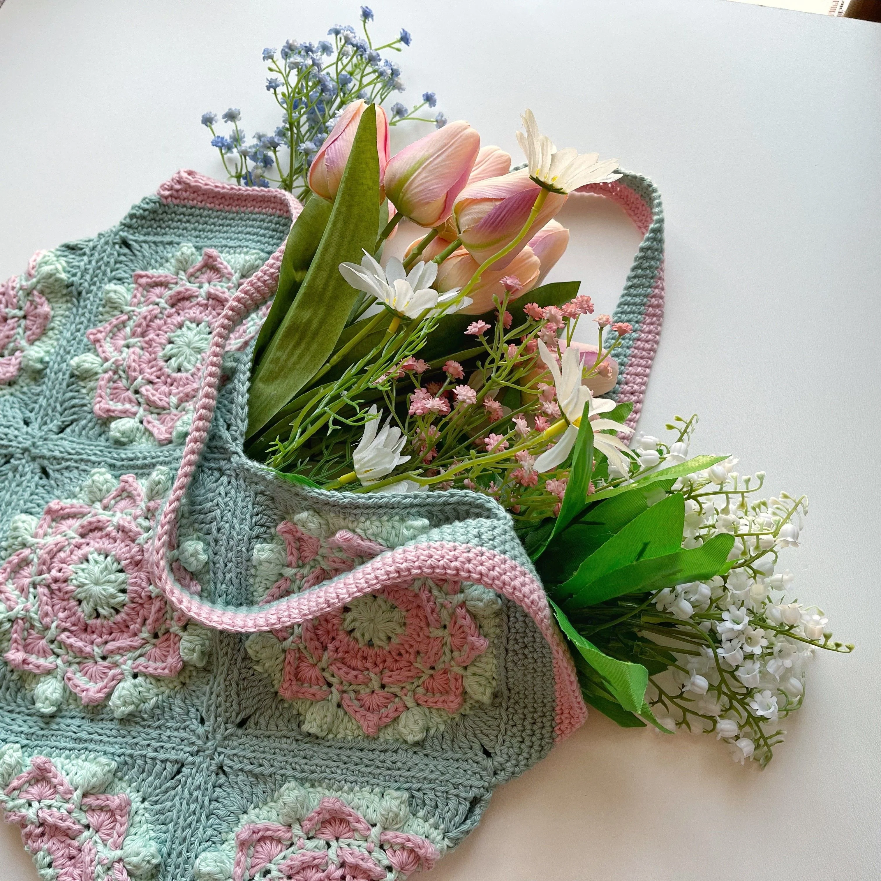 Flowers of Spring - Bag - Image 4