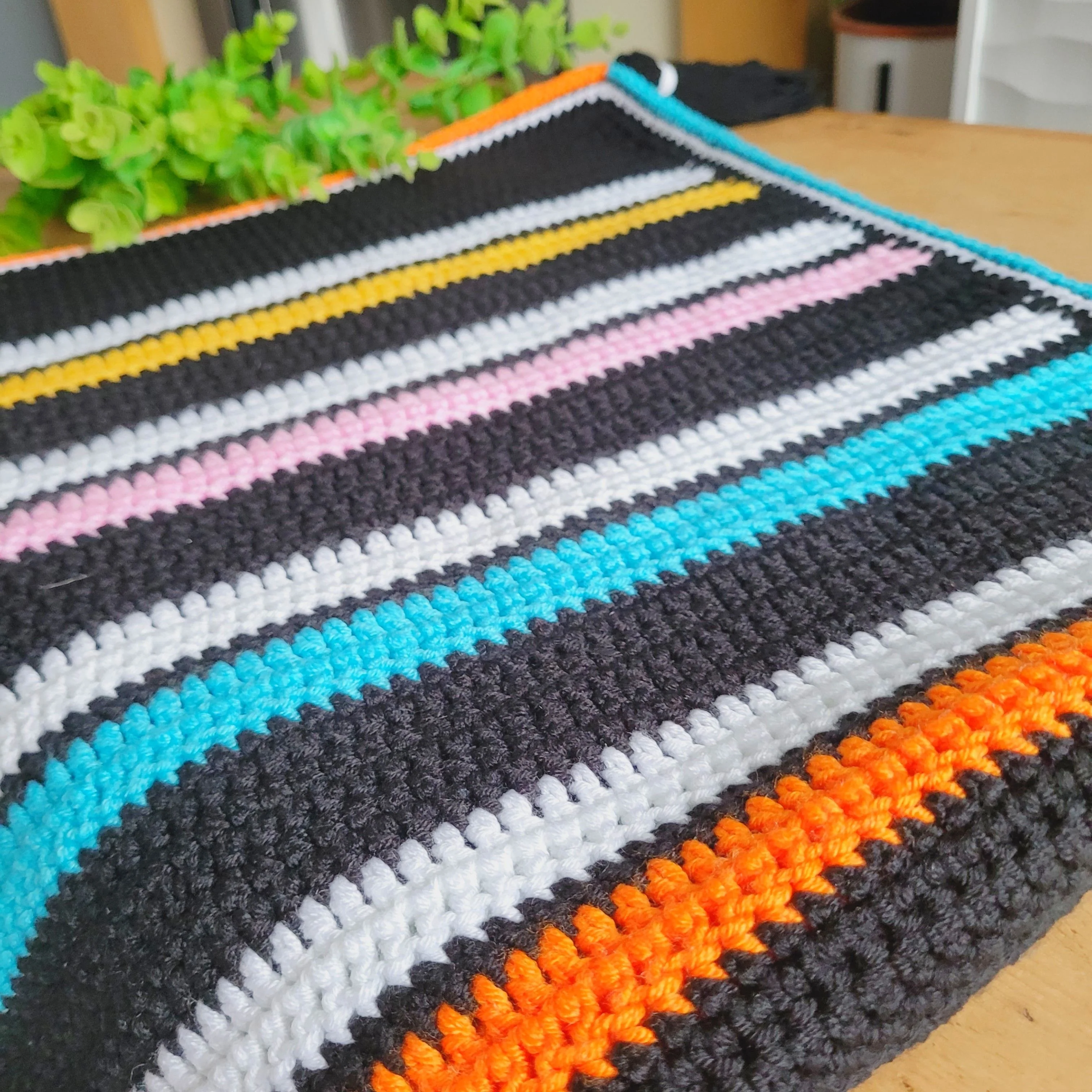 Liquorice Allsorts - Blanket - Image 4
