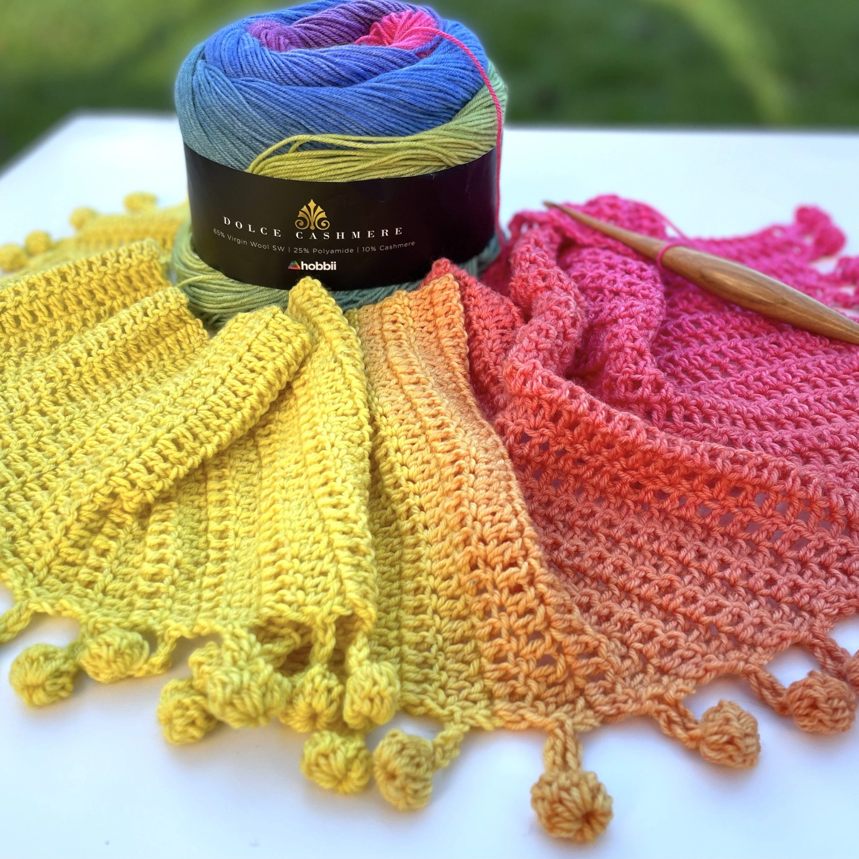 Dolce Rainbow - Scarf - Image 3