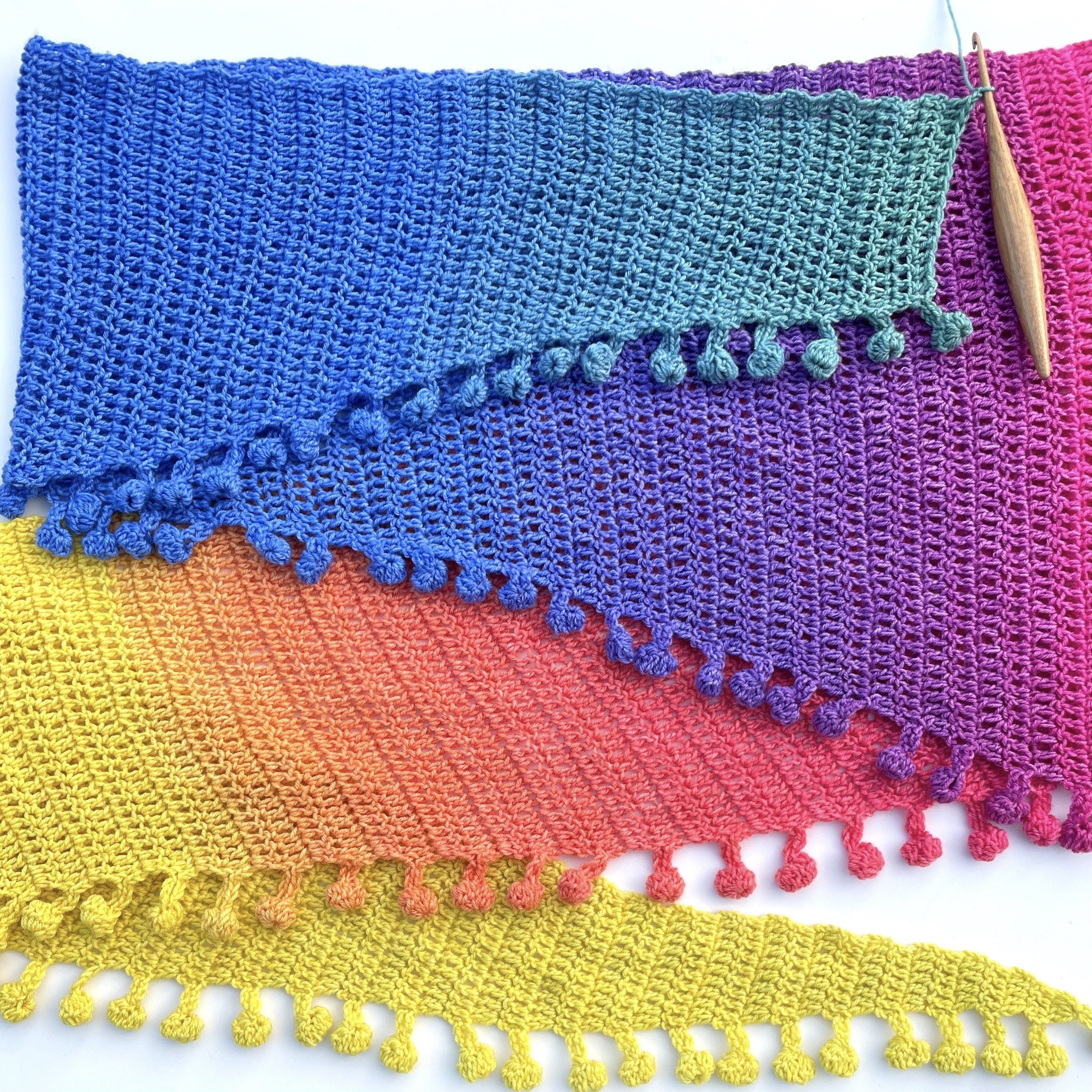 Dolce Rainbow - Scarf - Image 4