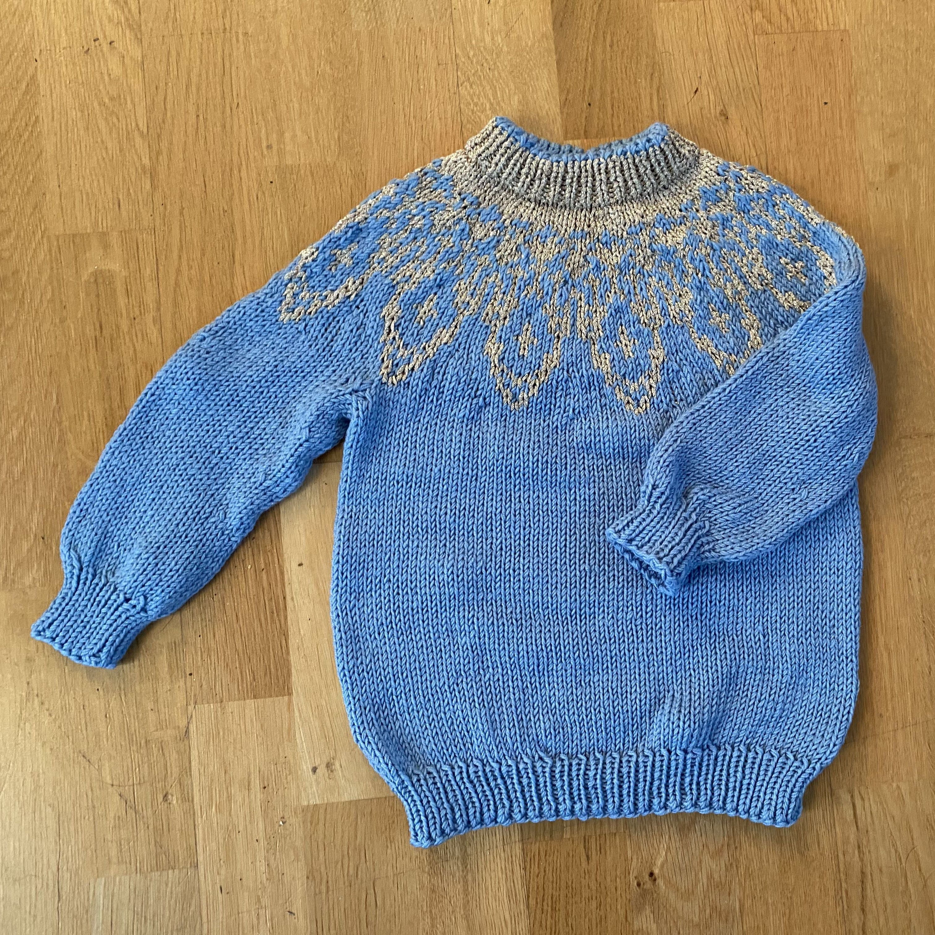 XmasStar - Children’s Sweater - Image 2