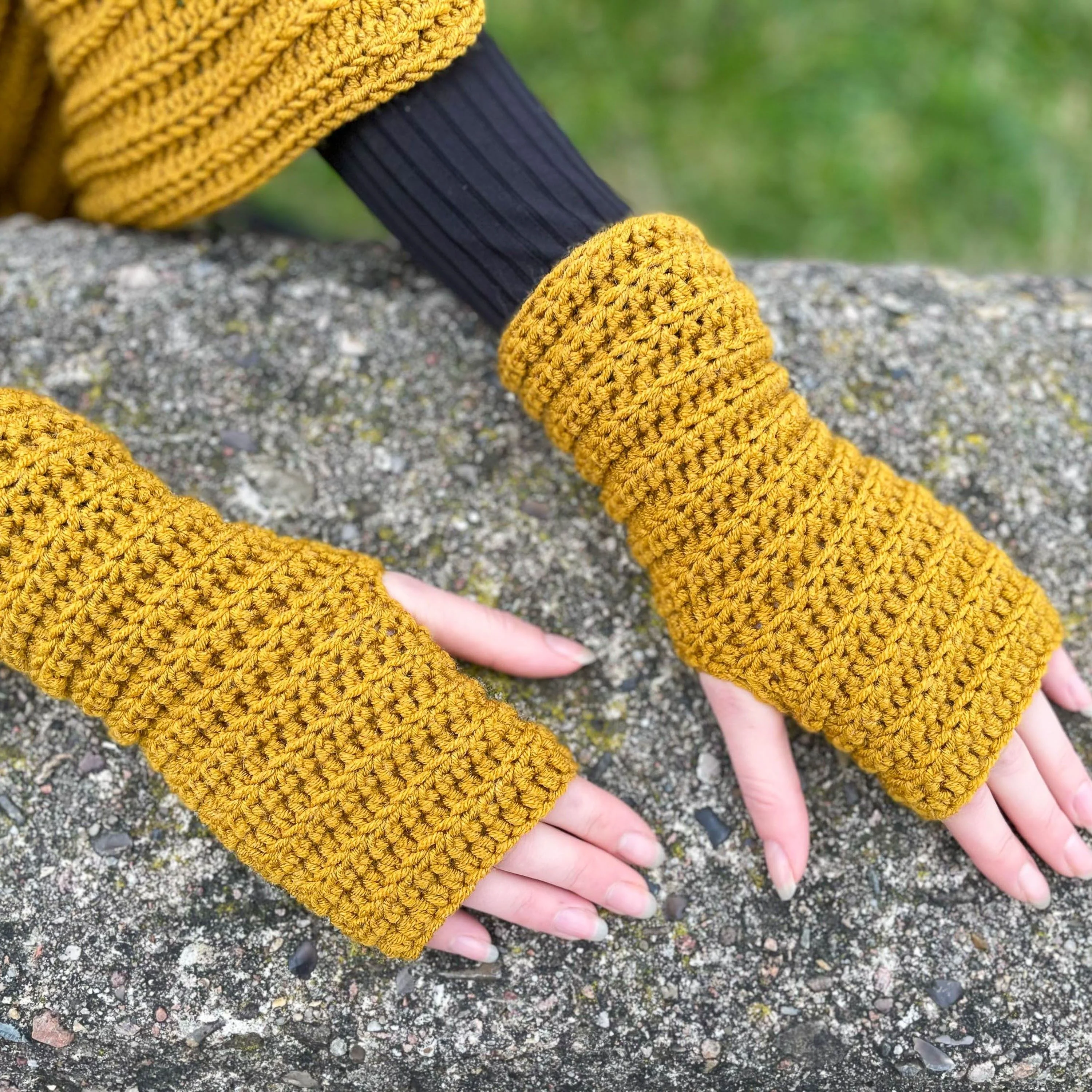 Kind Embrace - Wrist Warmers - Image 2