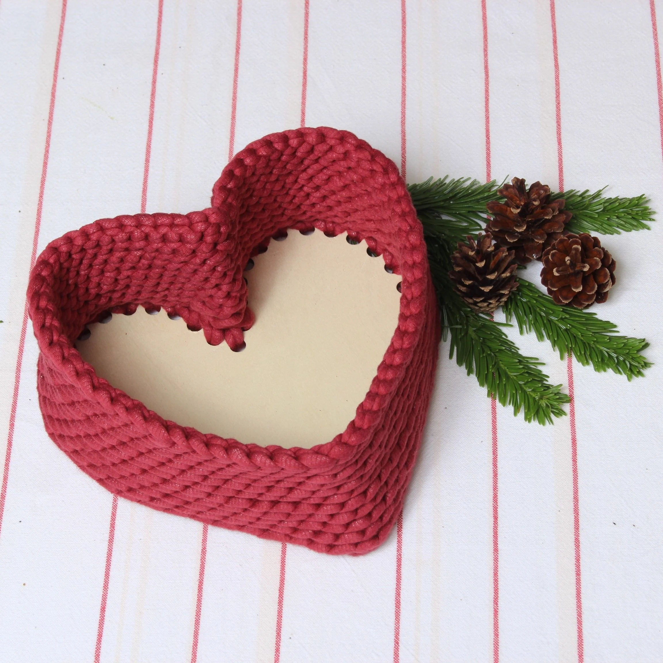 Heart Basket - For special occasions - Image 2