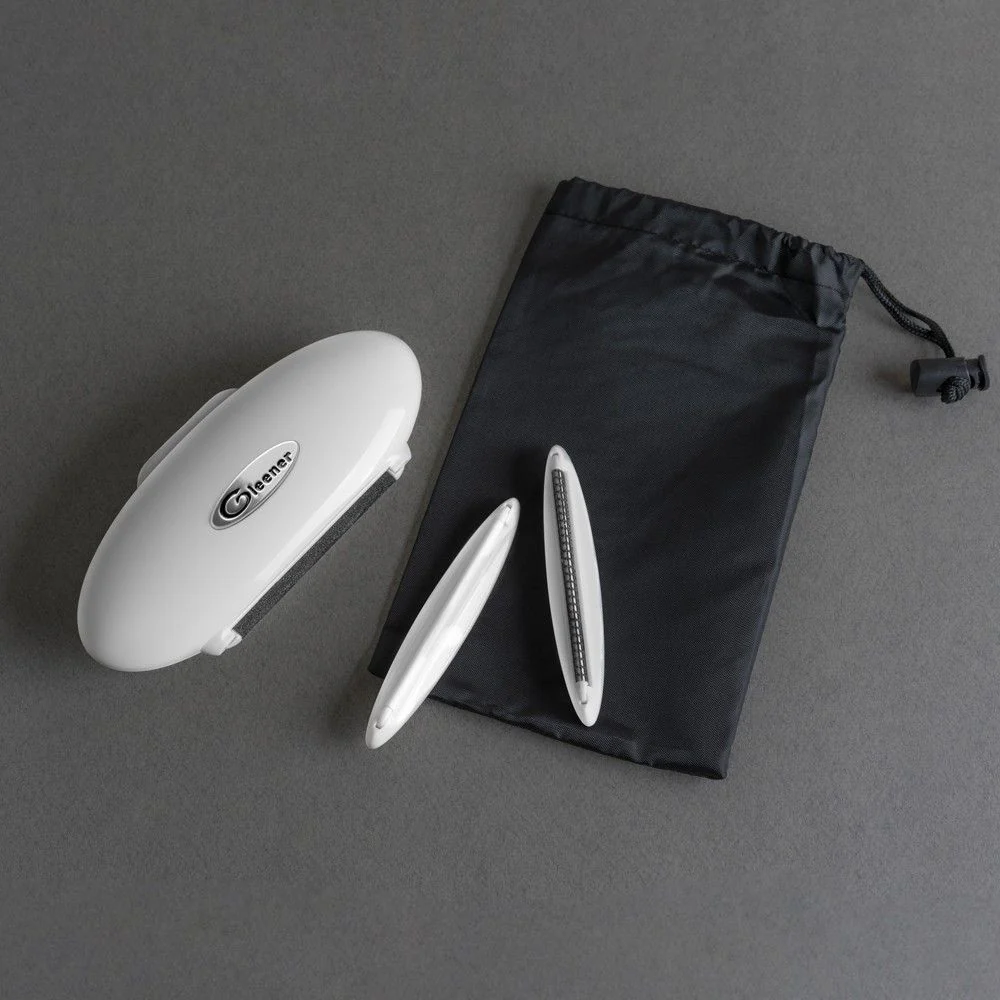 Gleener Compact Fabric Shaver & Lint Brush - Travelsize - Image 2
