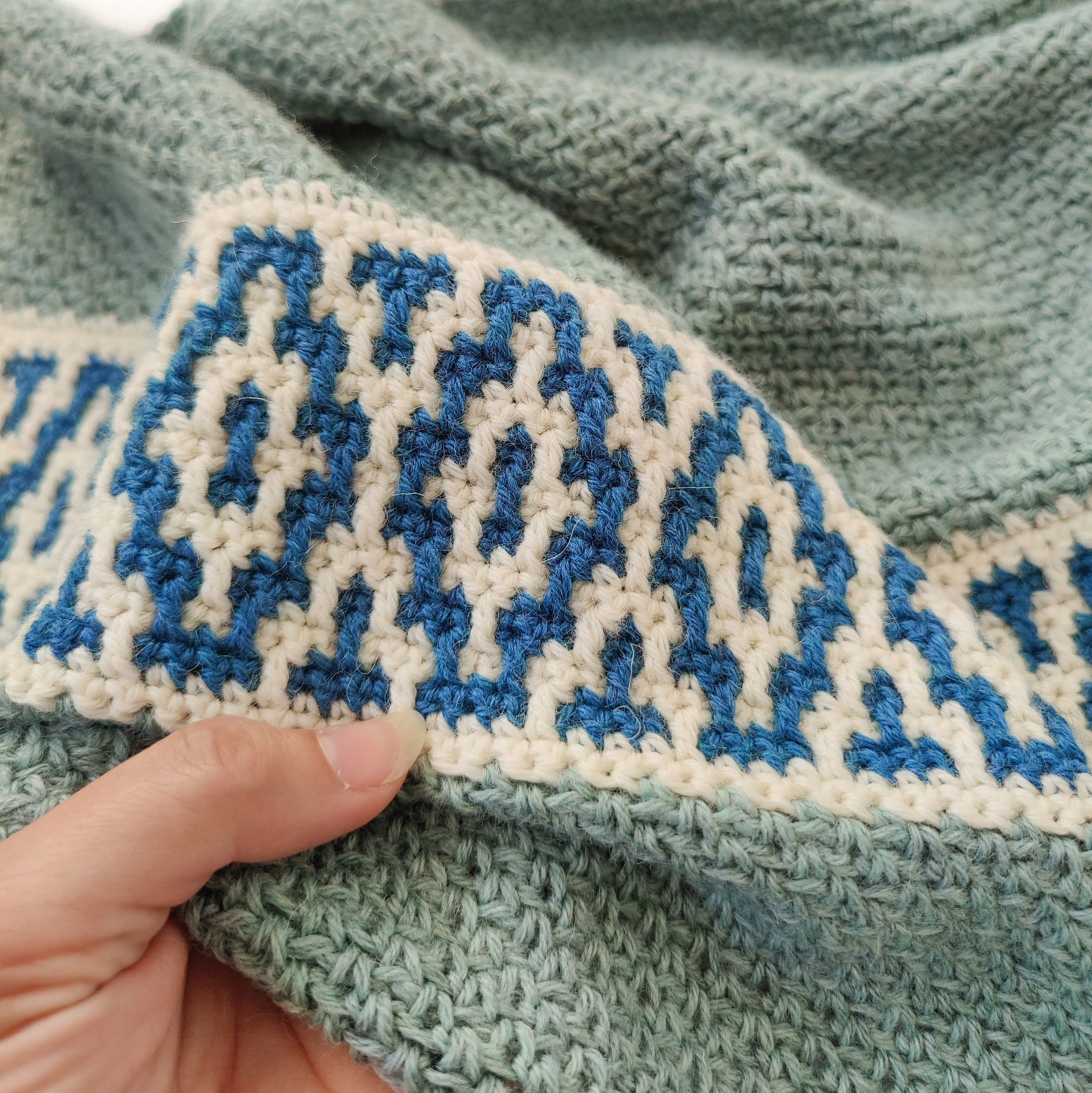 Mosaic Dream - Shawl - Image 4