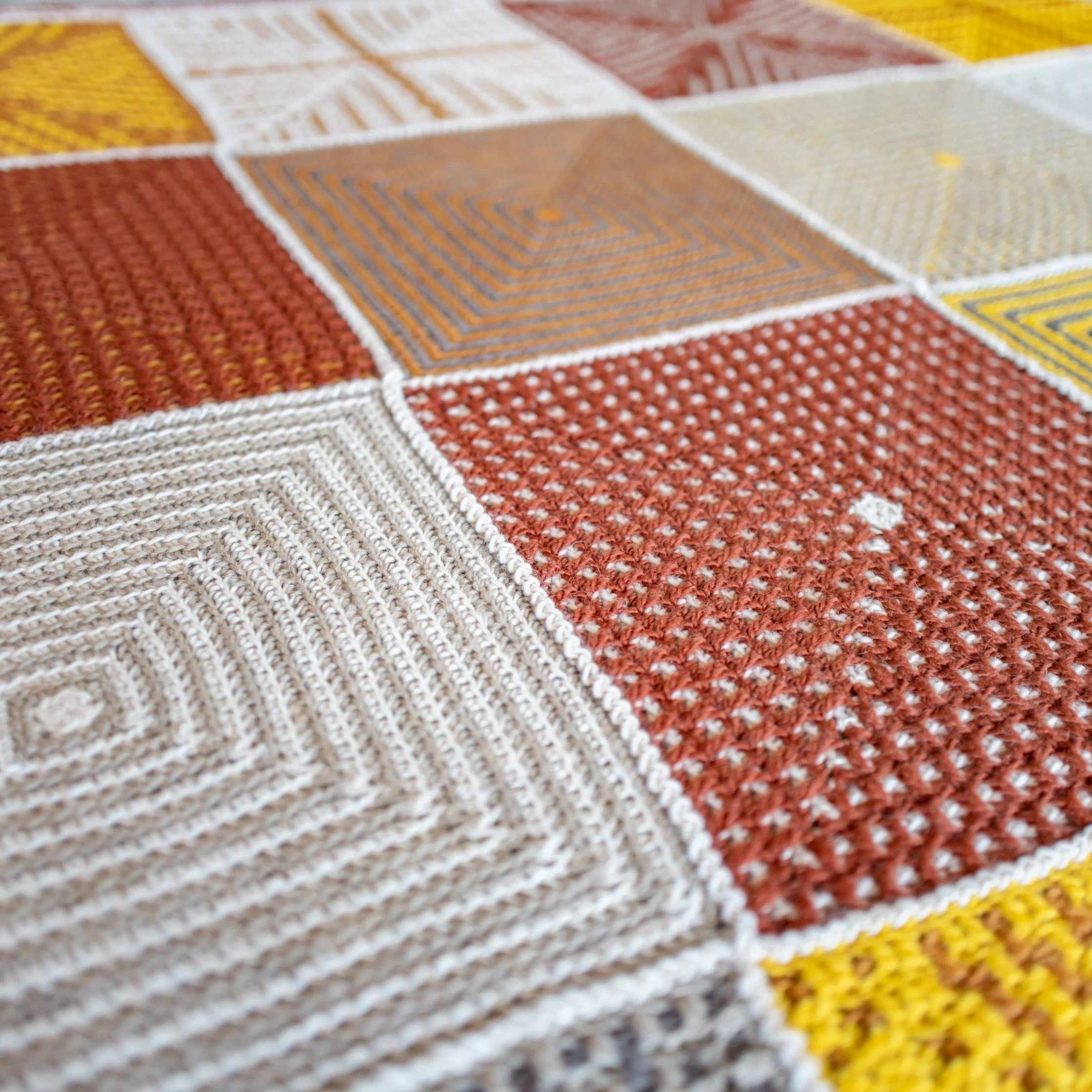 Mirror Mirror On The Throw - Blanket - Image 9