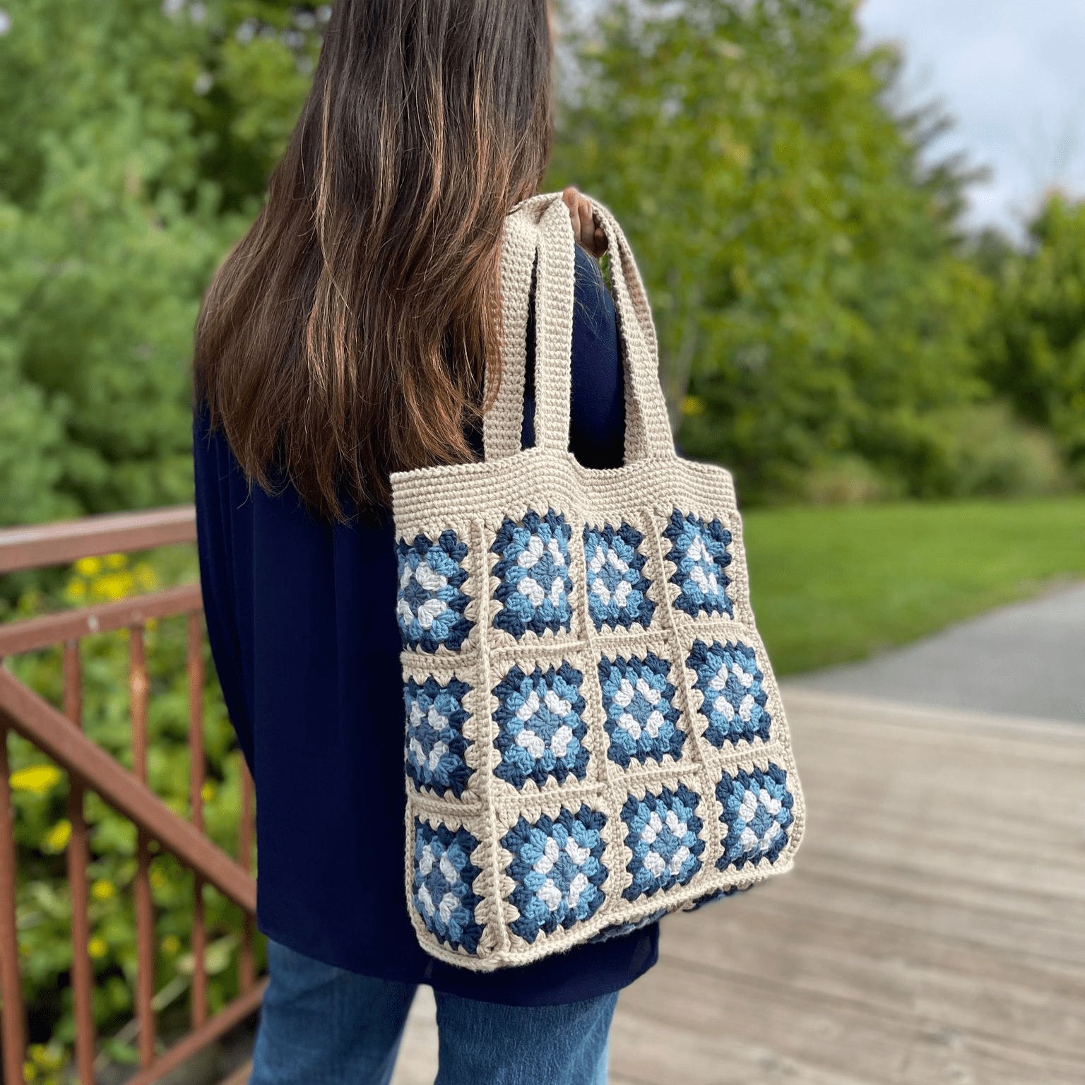 Stevie - Tote - Image 2