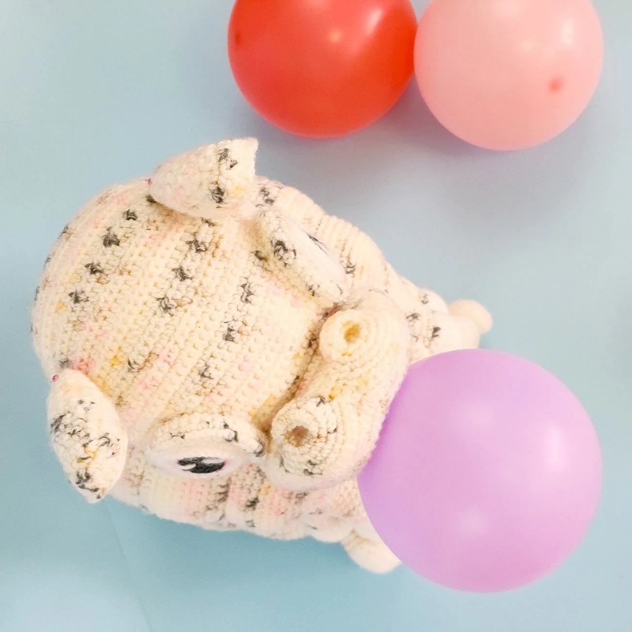 Helium the Hippo - Image 12