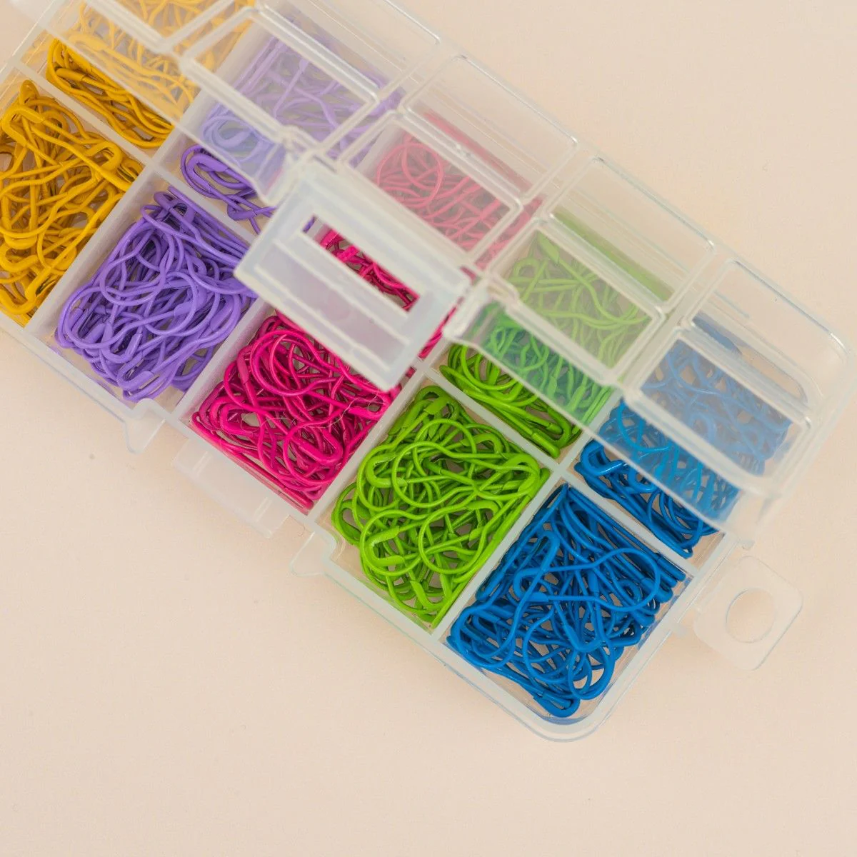Box of Stitch Markers - Metal - Image 4