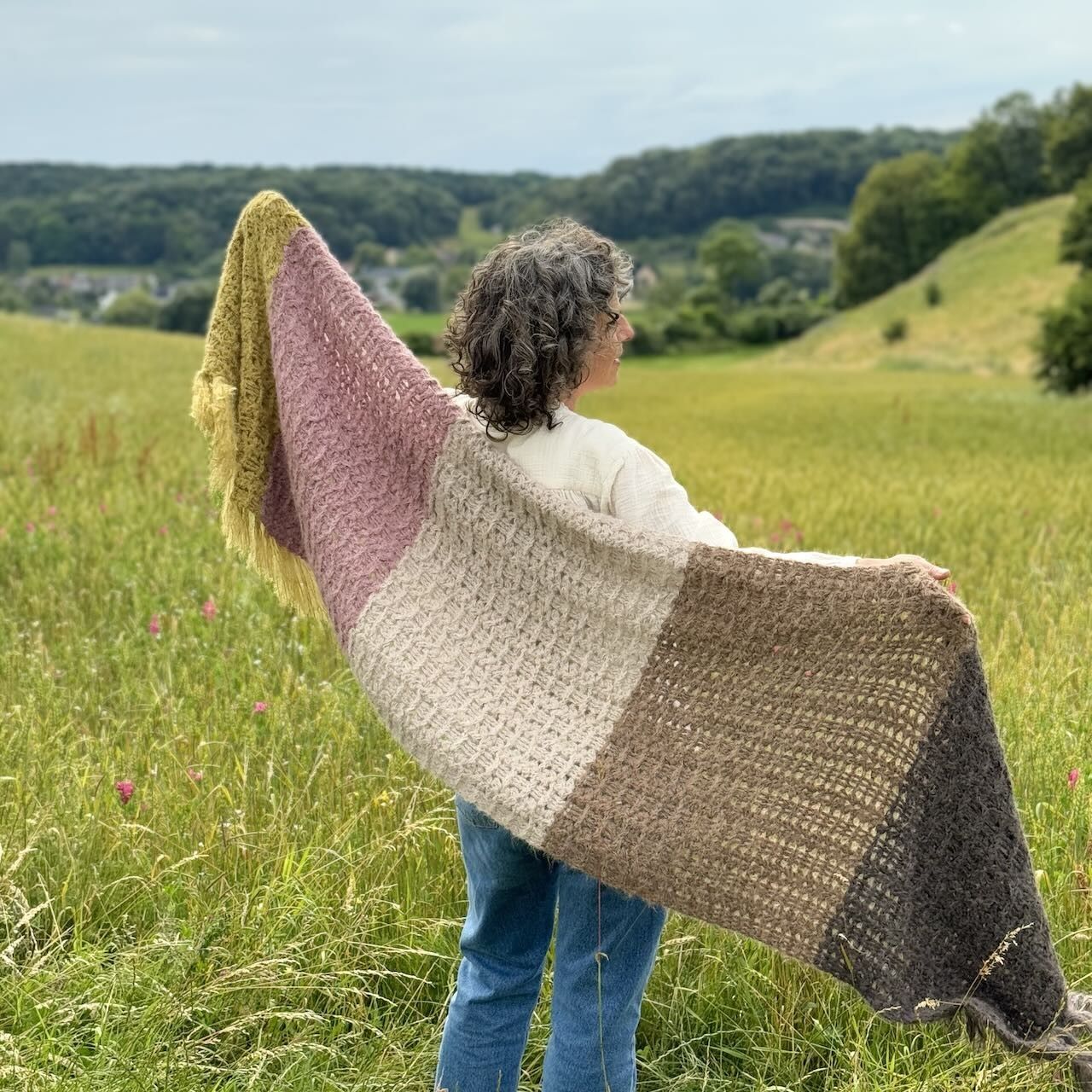 Suri - Shawl