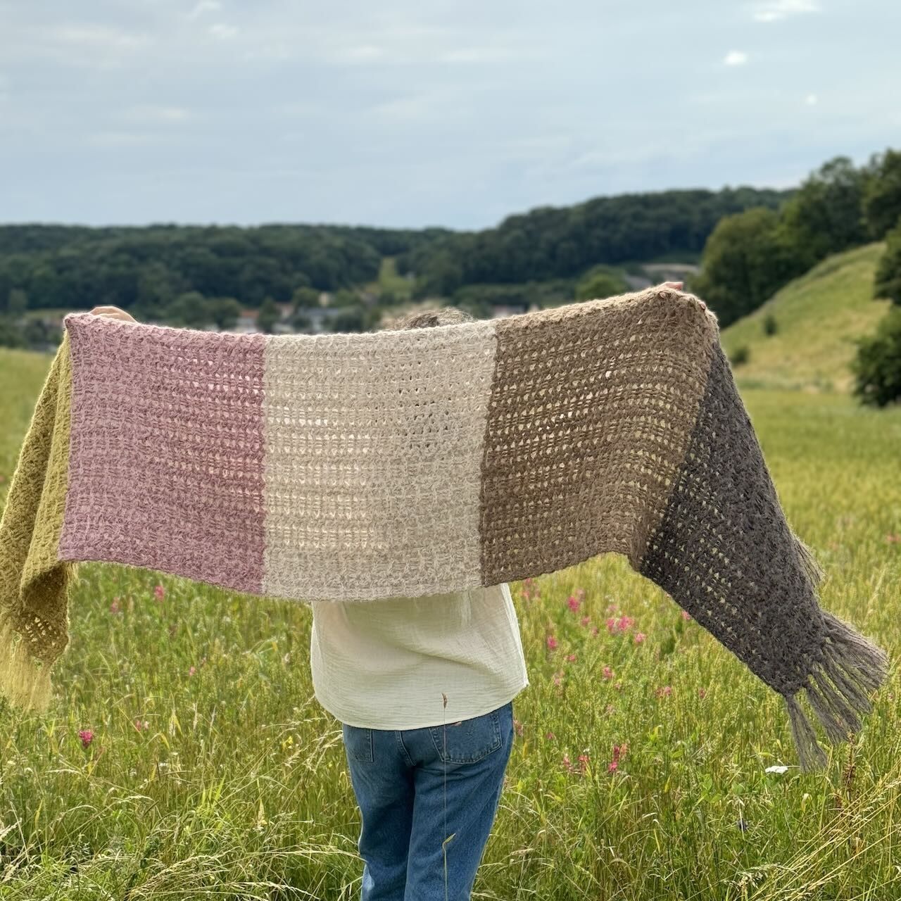 Suri - Shawl - Image 7