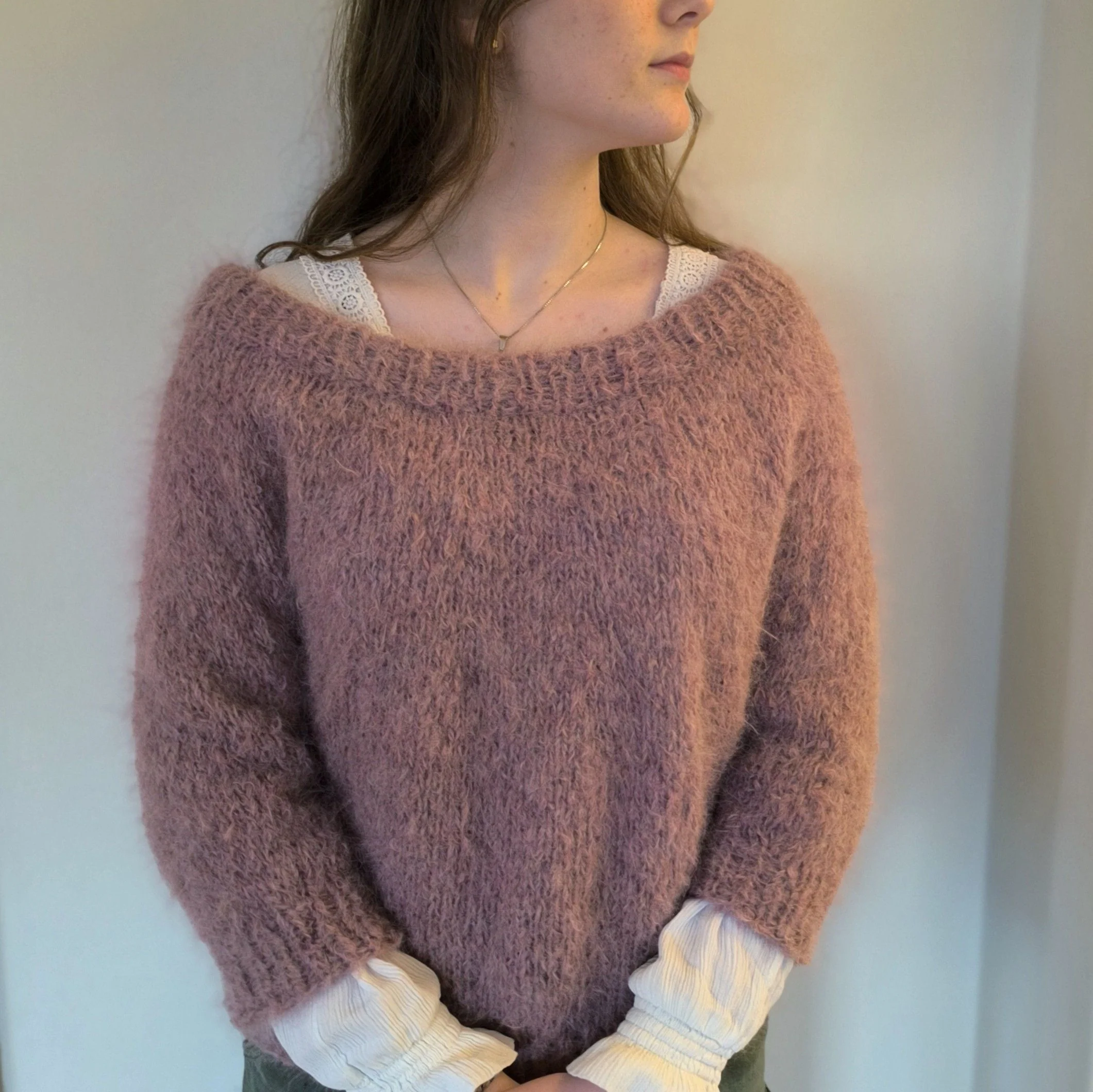 Suri – Sweater - Image 7