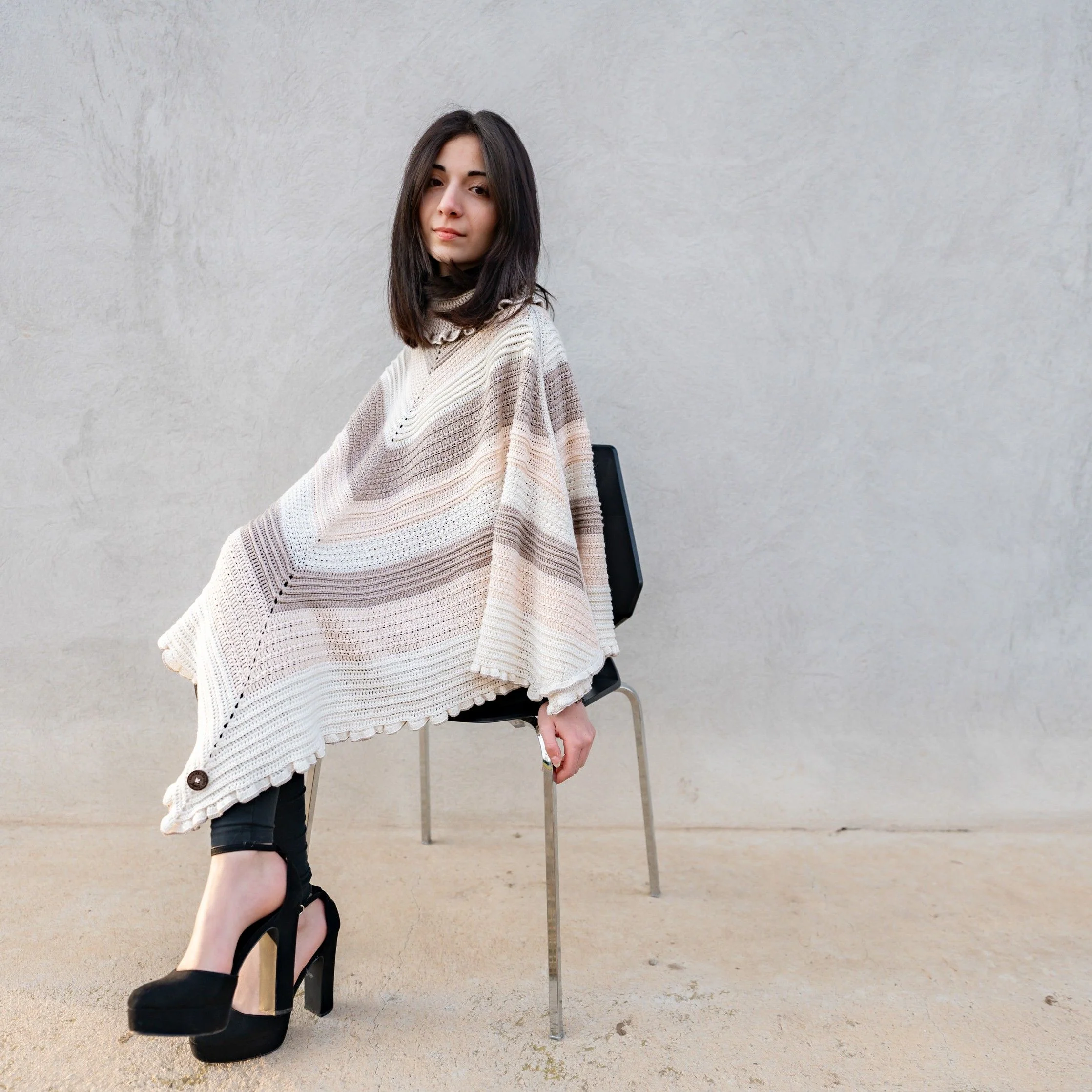 Ophelia - Poncho - Image 12