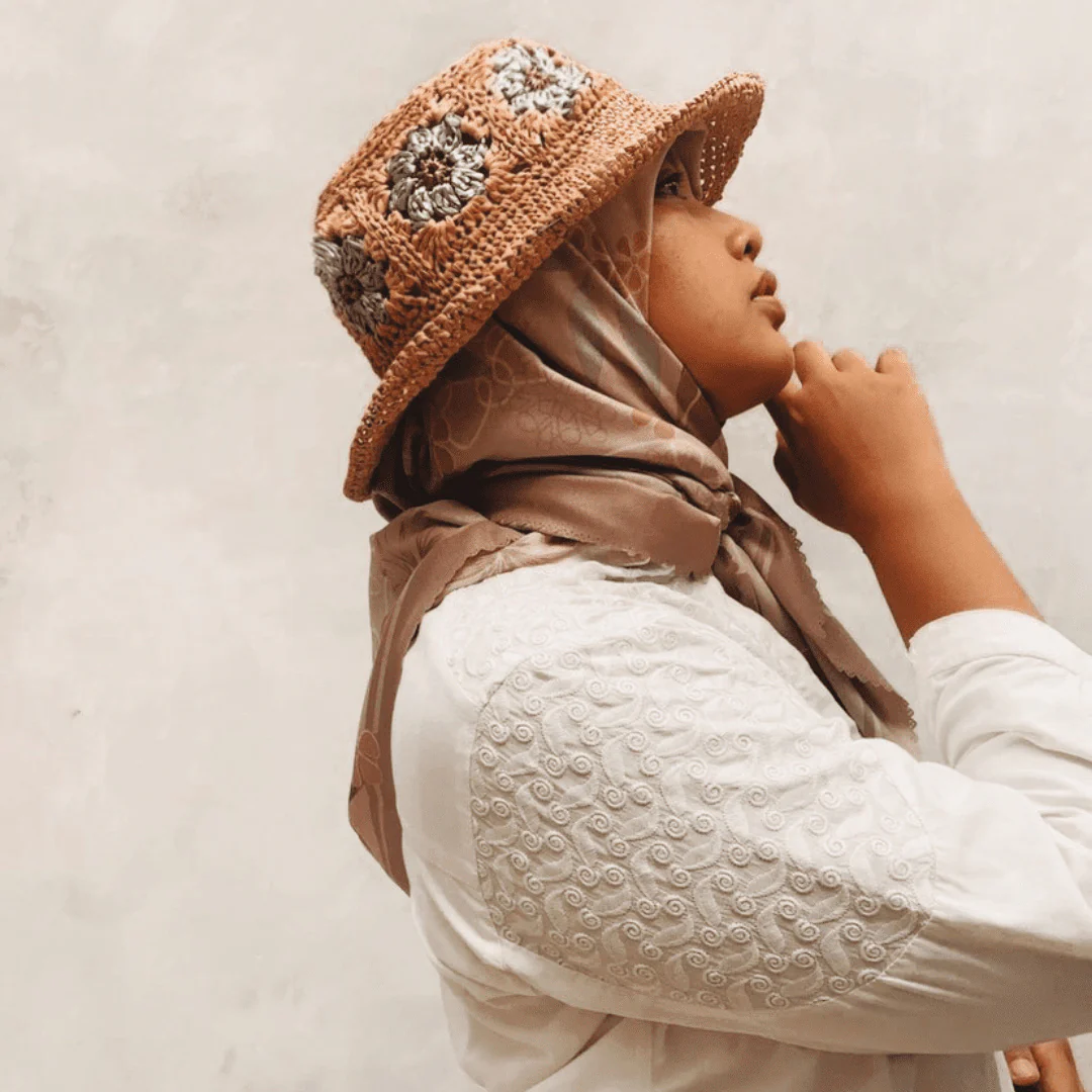 Daisy Boater Hat - Image 11