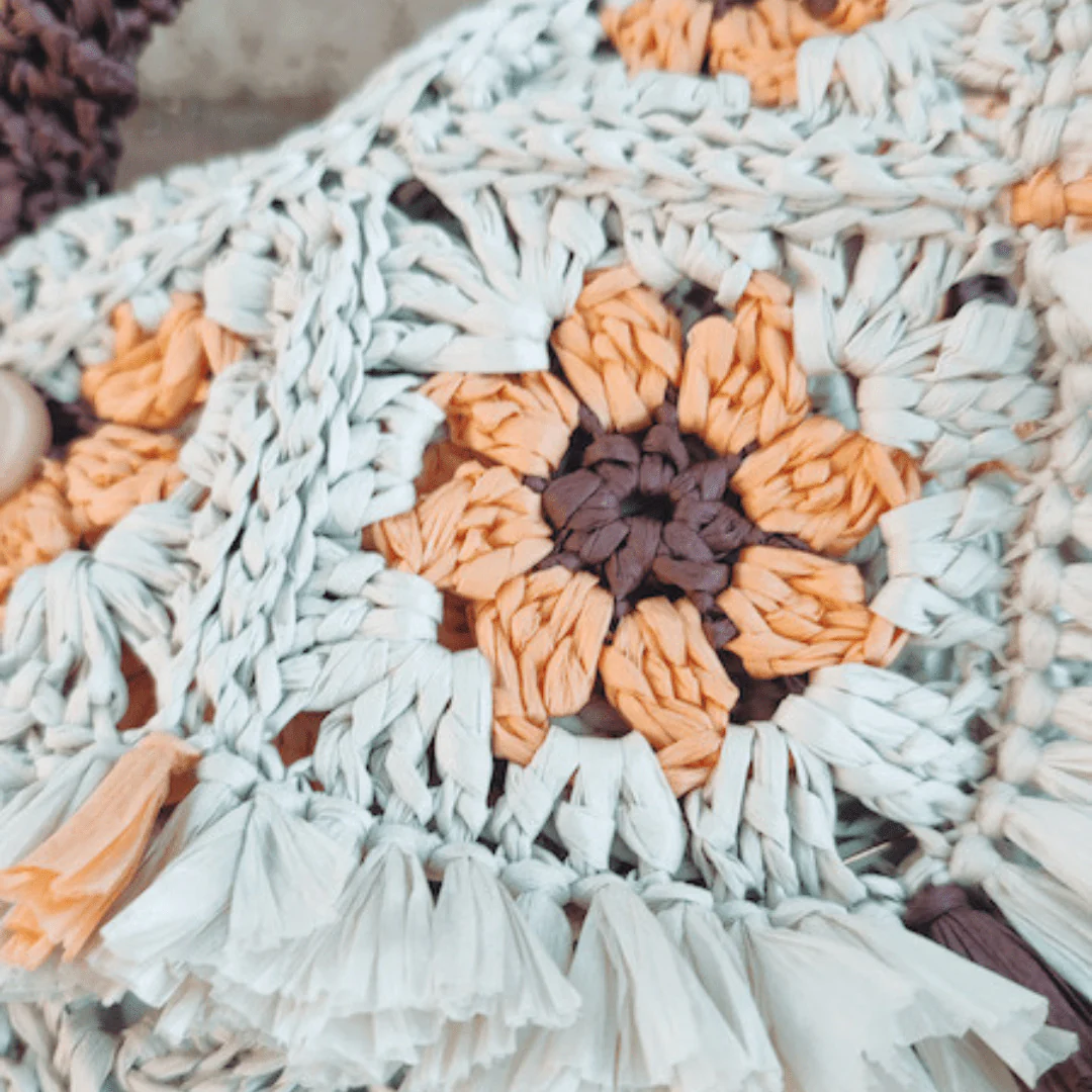 Daisy - Crossbody Bag - Image 12