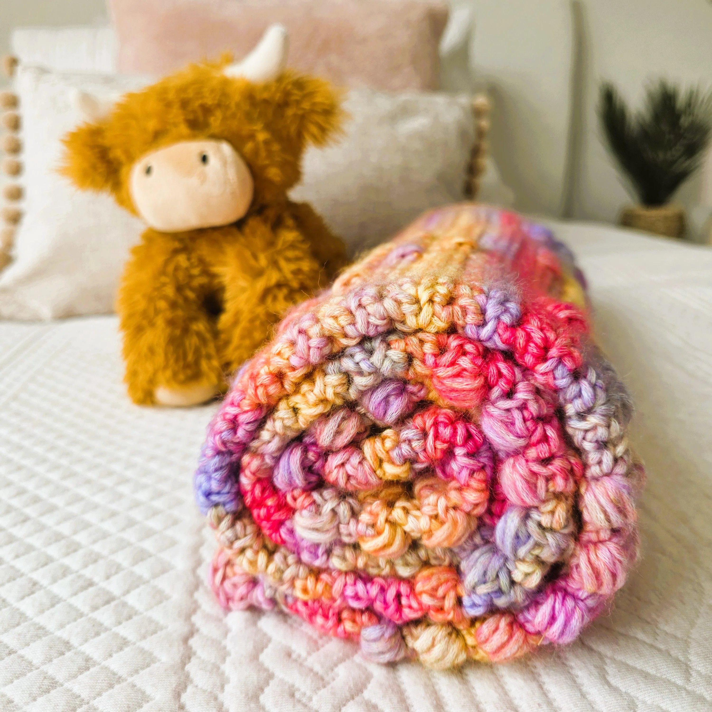 Hugs and Hearts - Baby Blanket - Image 3