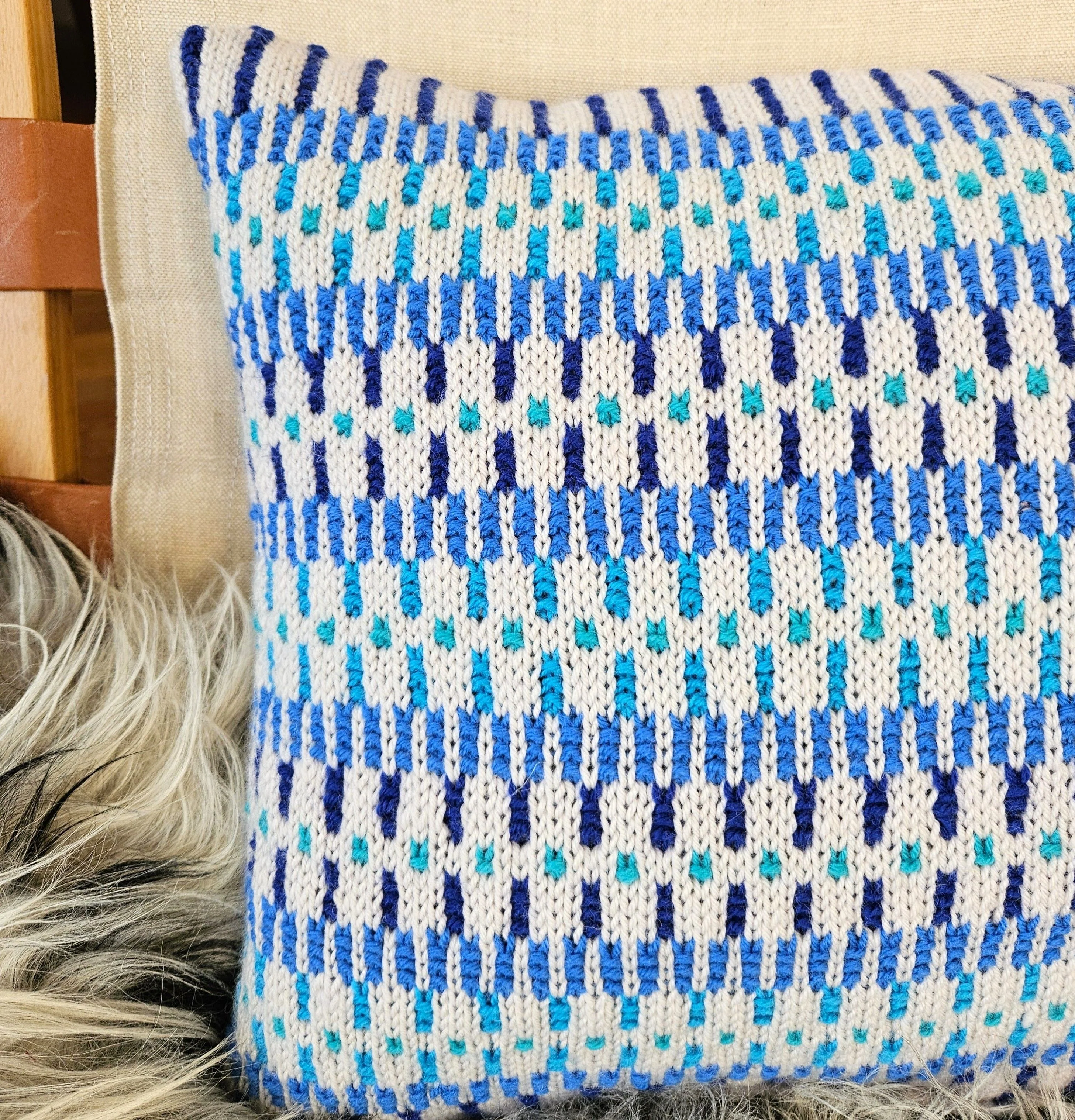 Kelim Cushion - Image 3