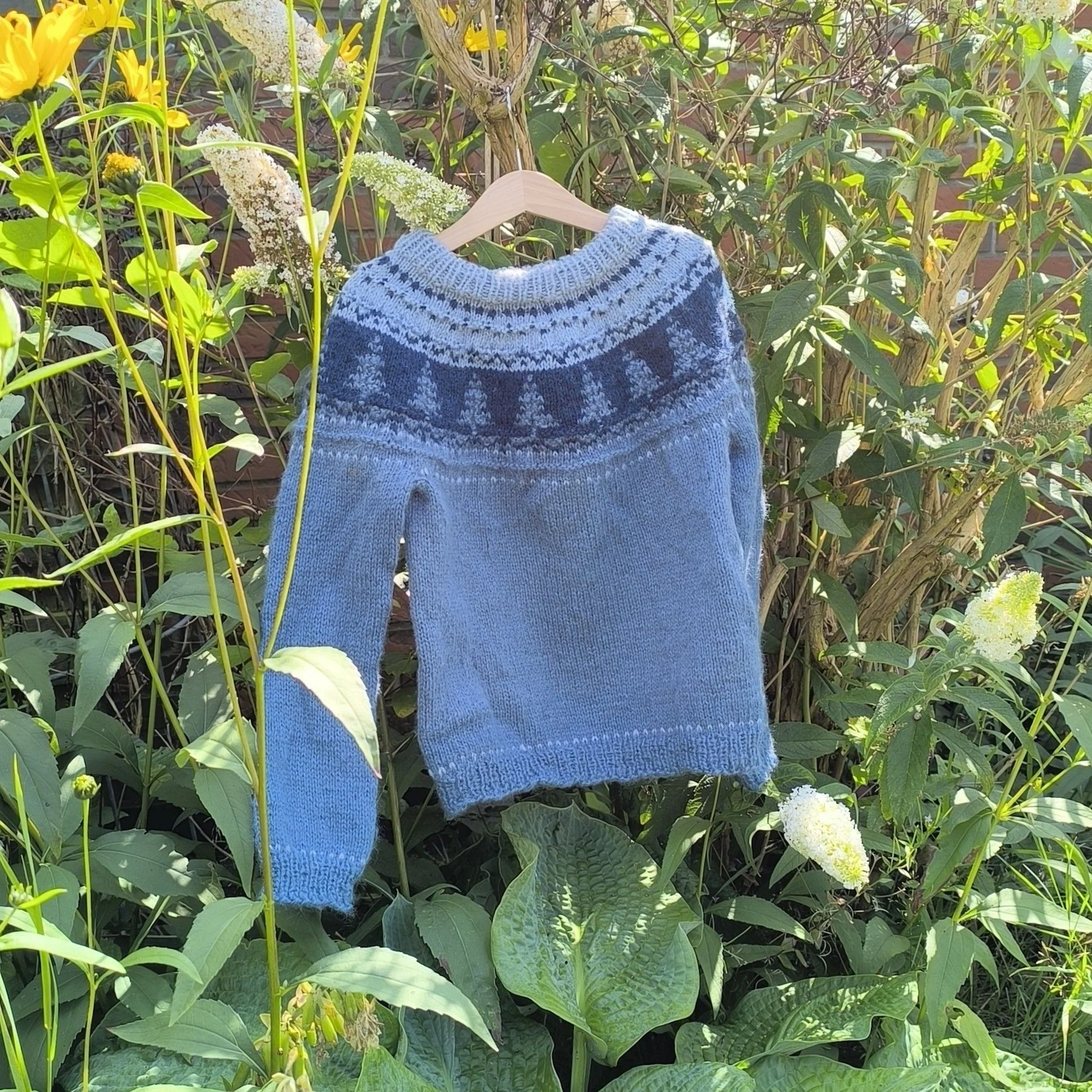 Fluffy Winterday - Children’s Sweater - Image 3