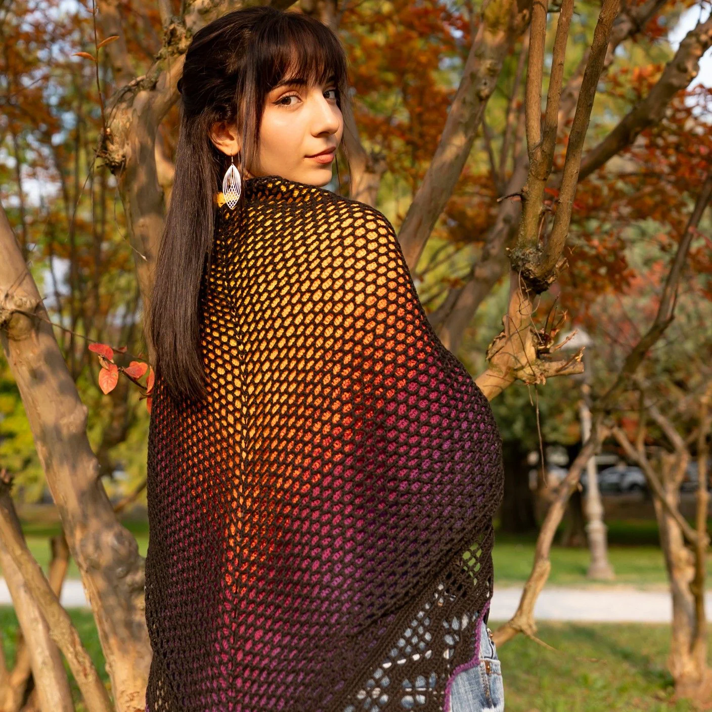 Hidden Garden - Shawl - Image 5