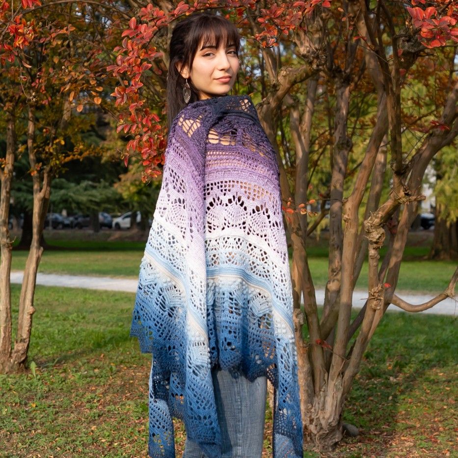 Frozen Iris - Shawl - Image 15
