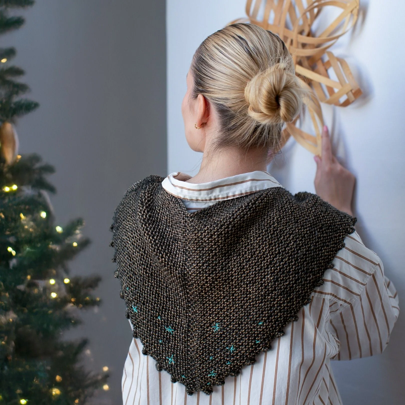 Snowflake - Scarf - Image 2