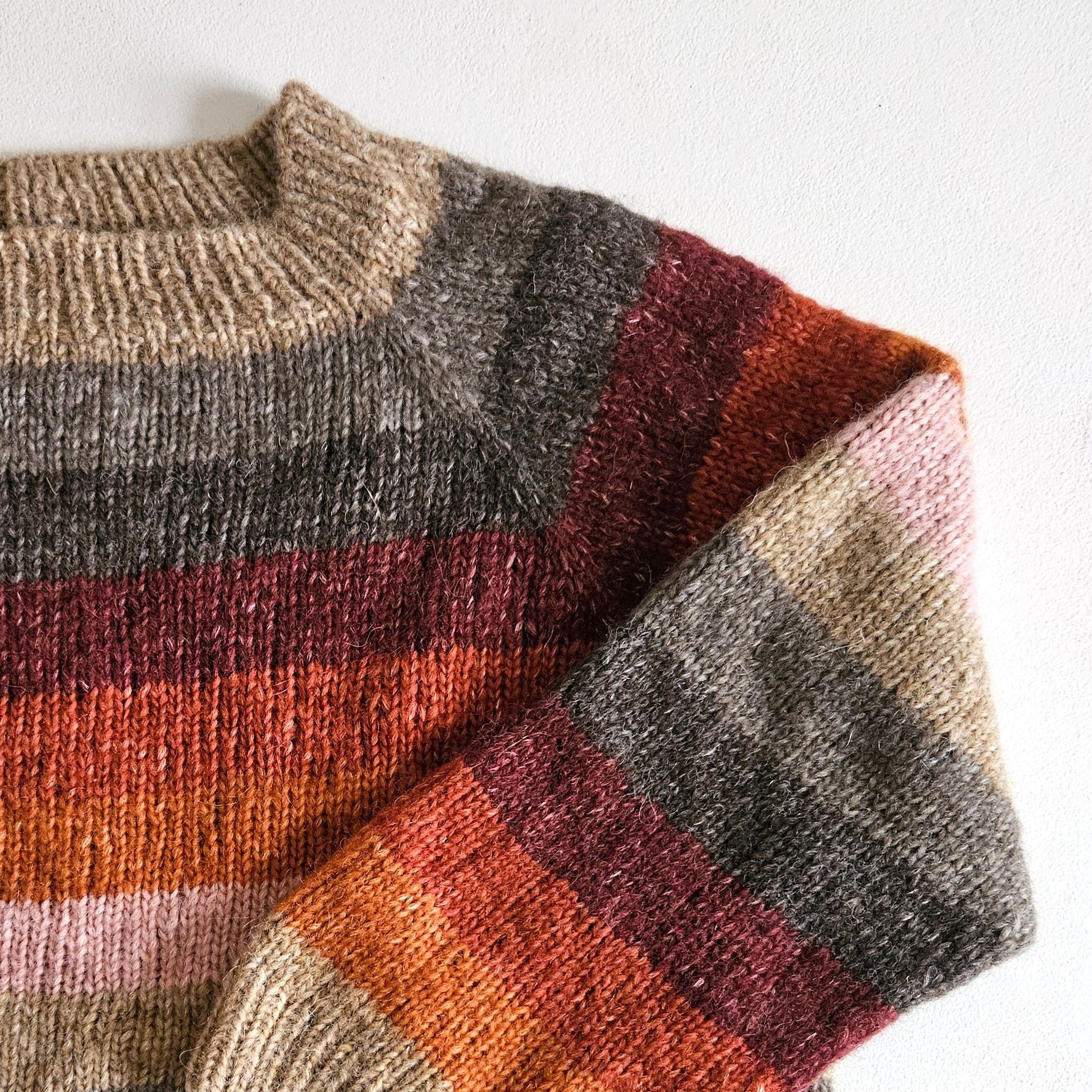 Stribevis – Sweater - Image 6