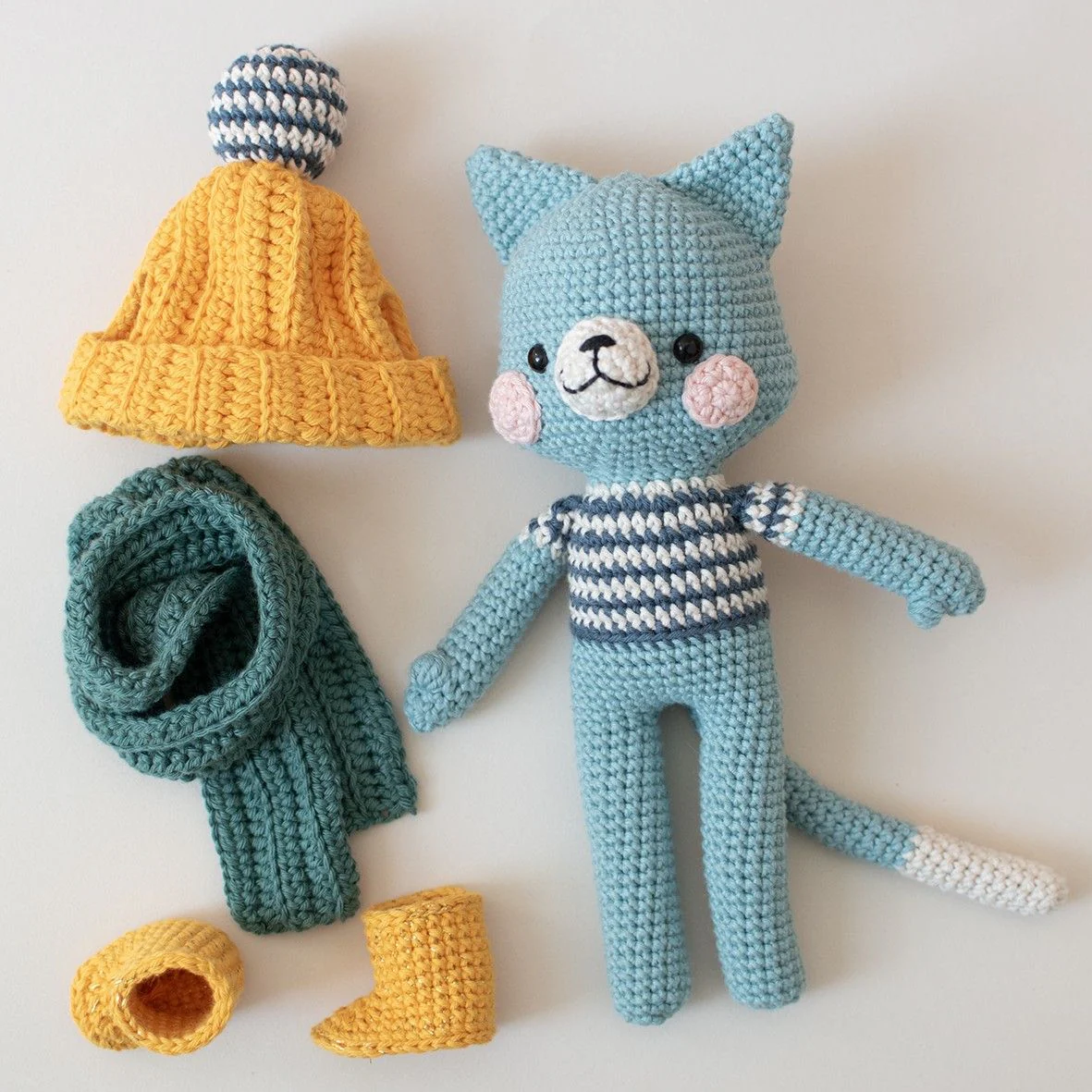 Lenny Cat - Crochet Kit - Image 4