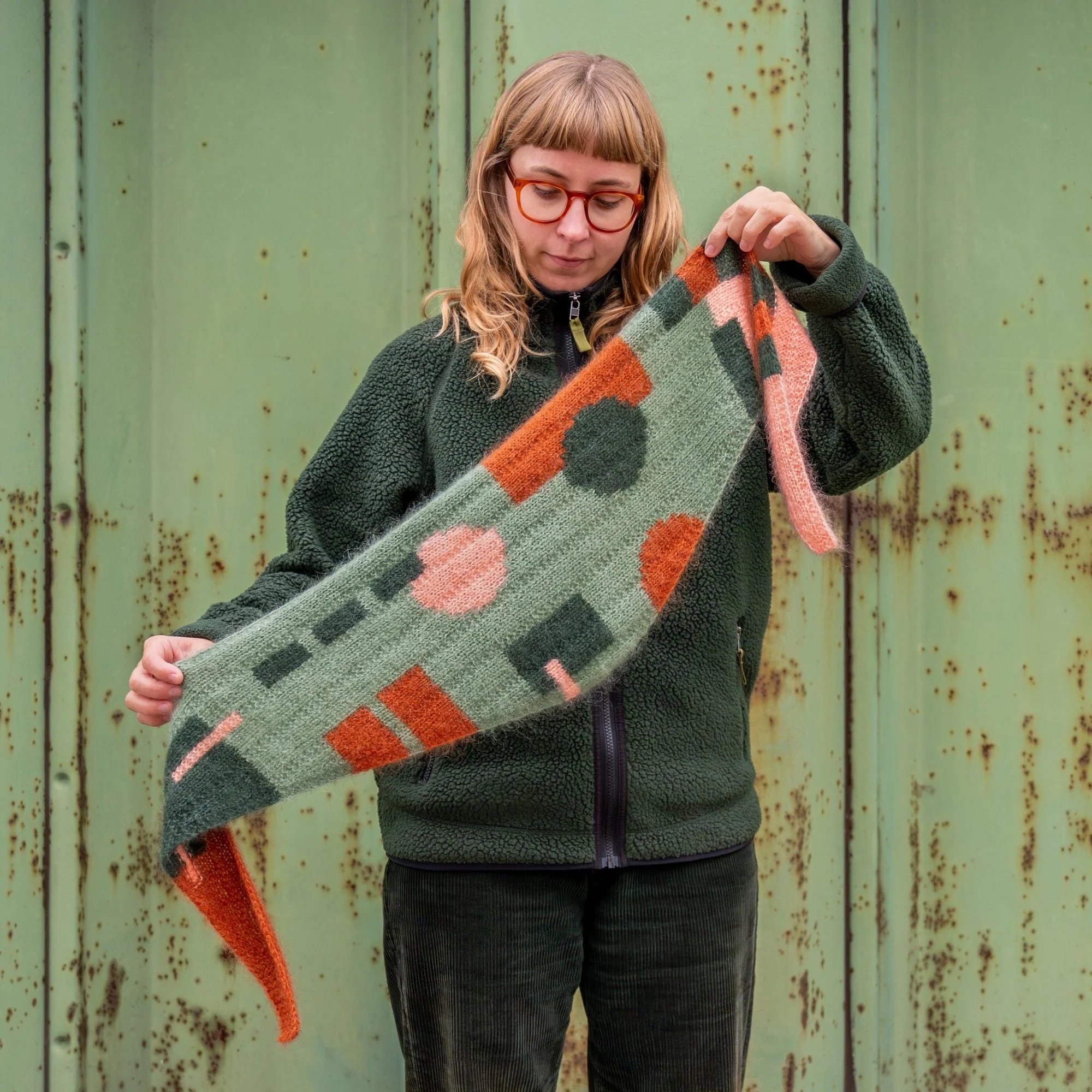 Rust & Rhythm - Bandana - Knit Kit